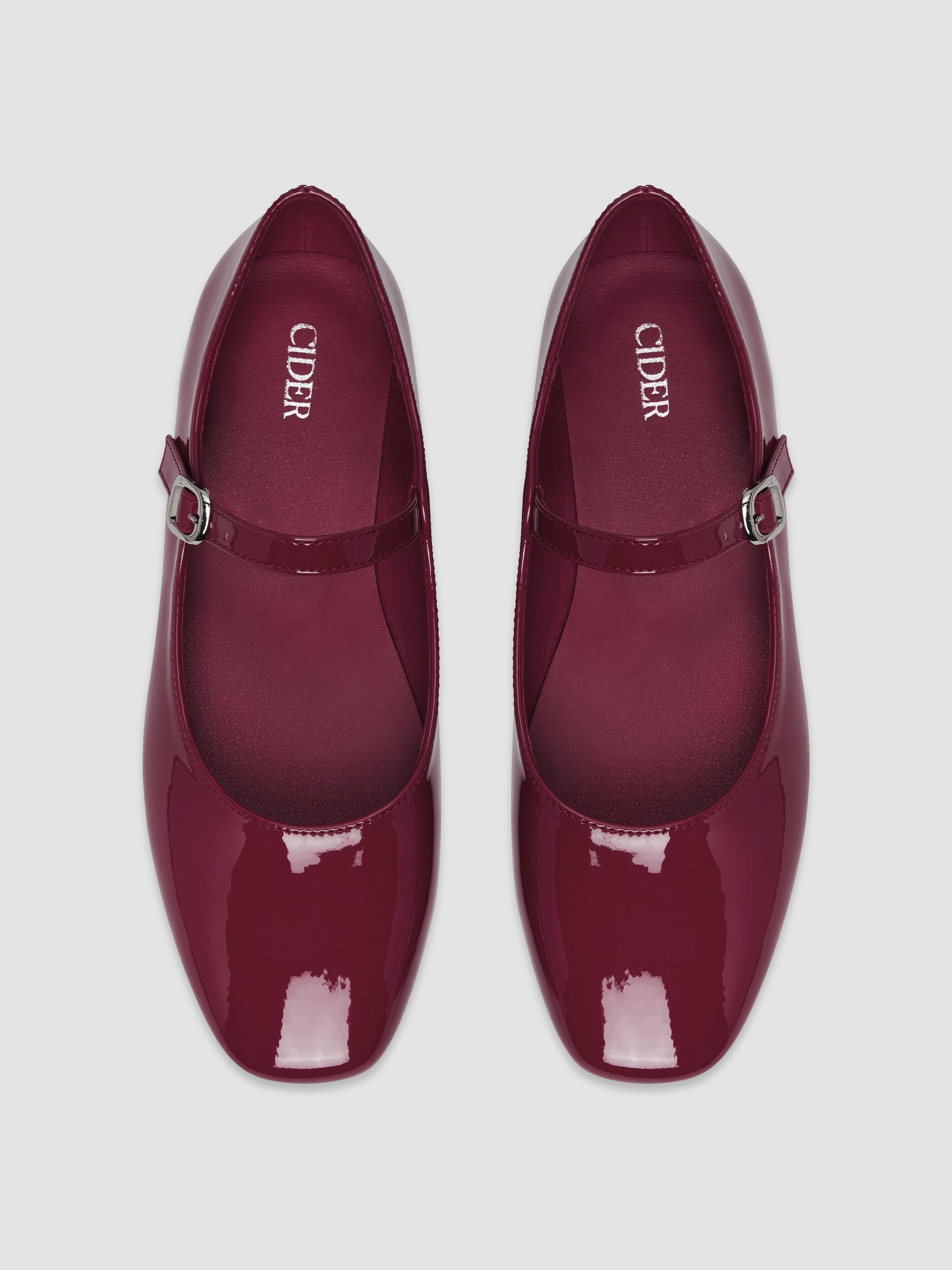 FAUX PATENT LEATHER MARY JANE FLATS by CIDER