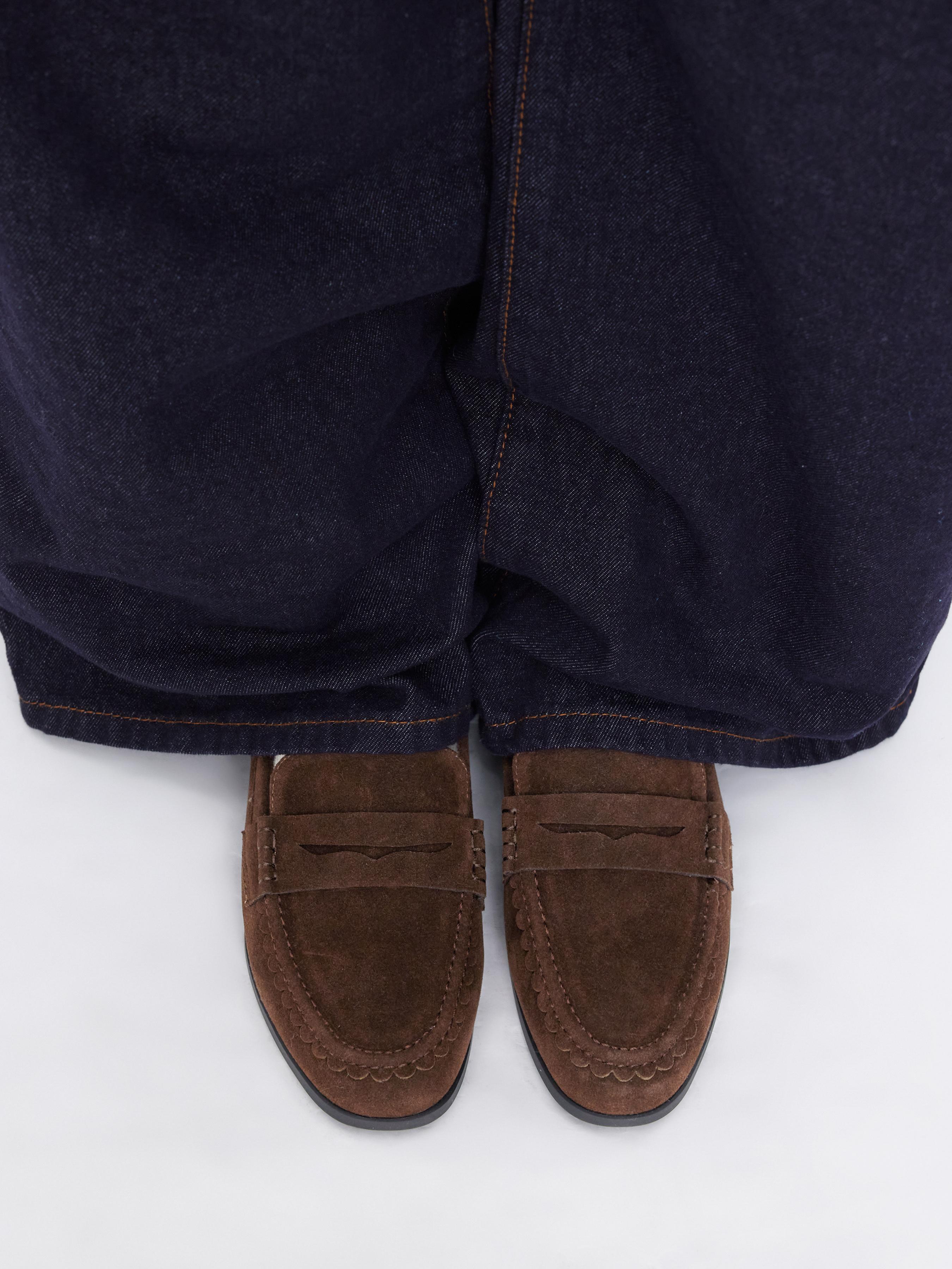 FAUX SUEDE ROUND TOE LOAFERS by CIDER