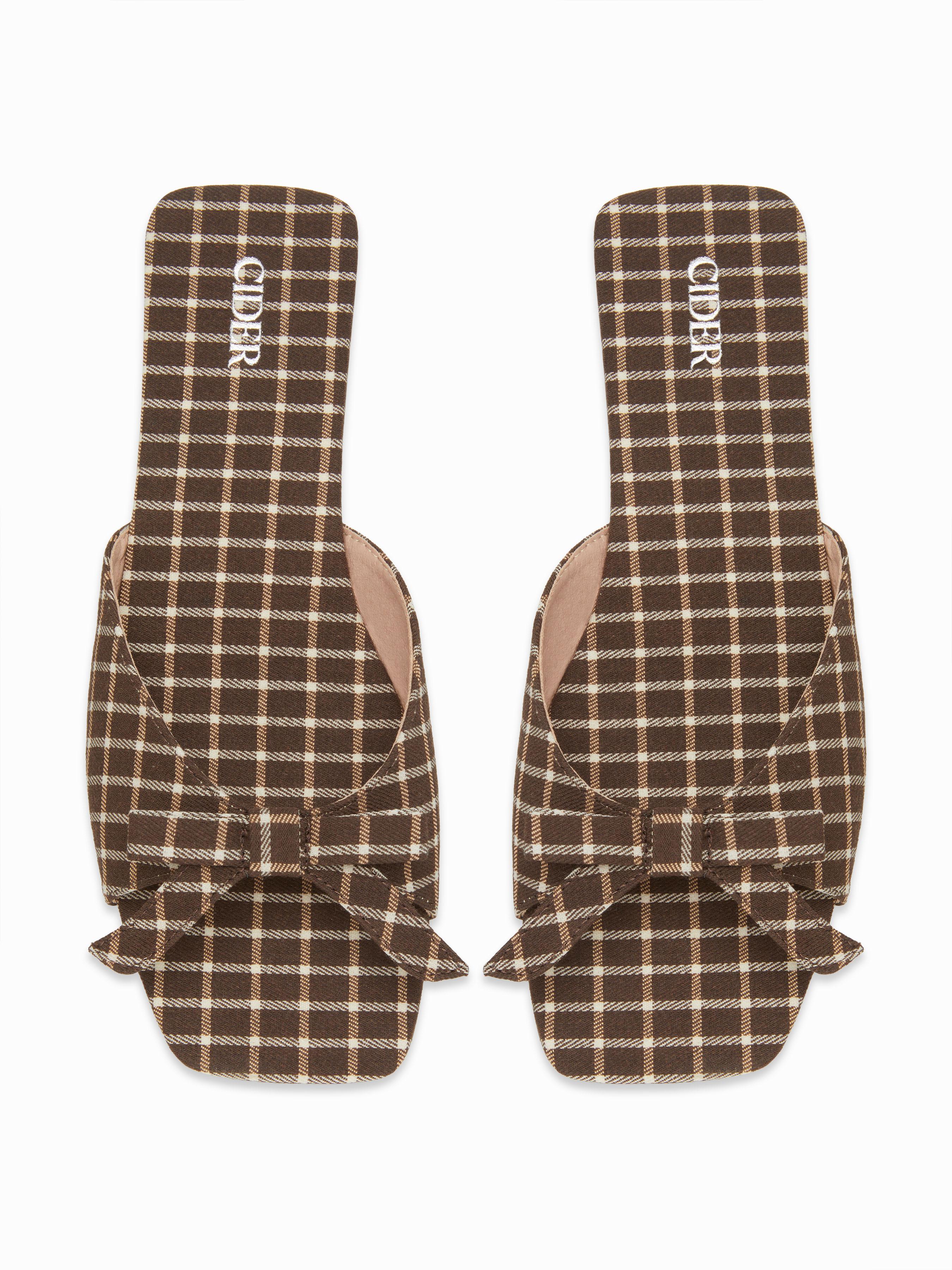 GINGHAM & BOWKNOT SQUARE TOE SANDALS by CIDER