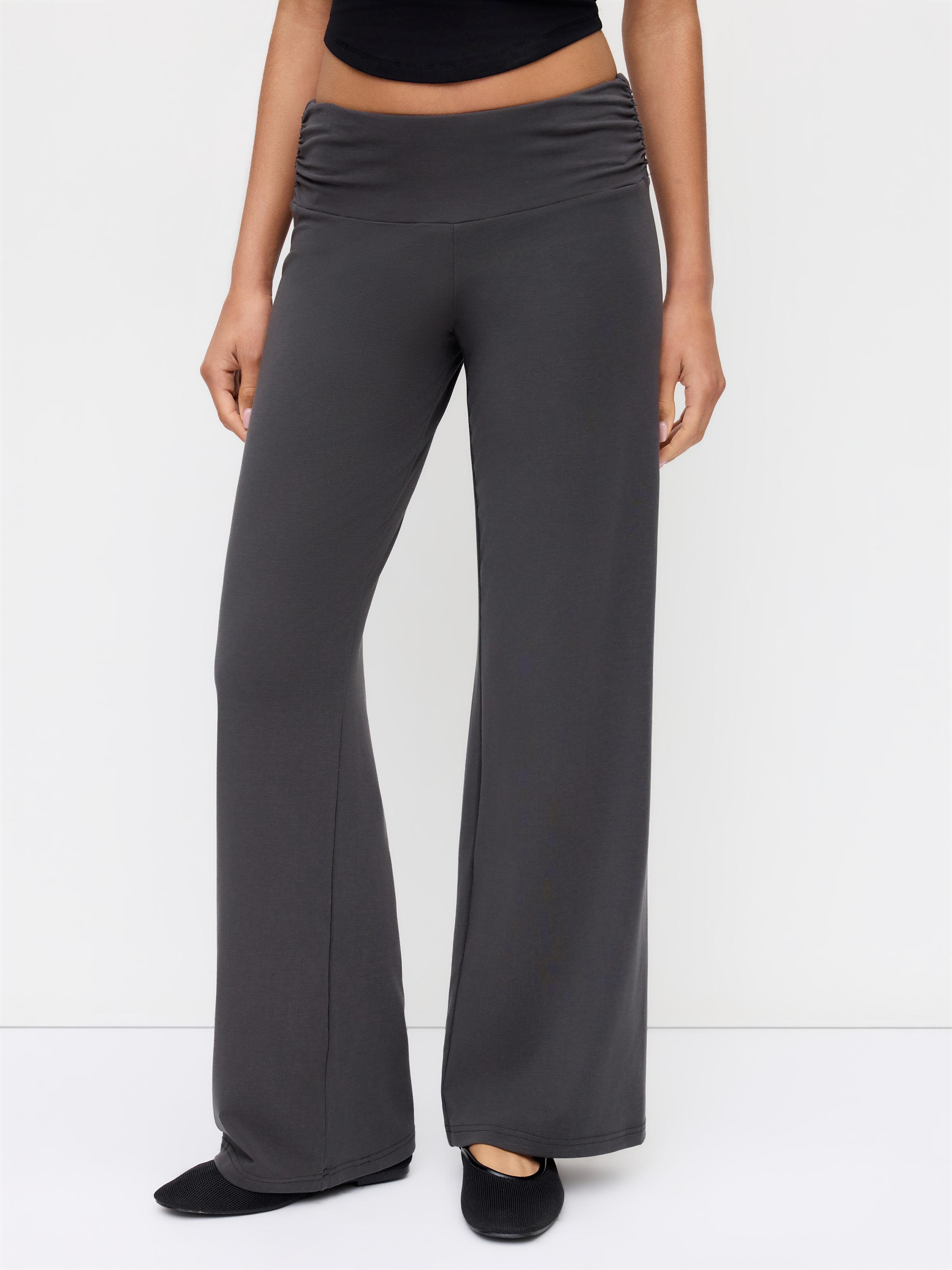 Low Rise Ruched Straight Leg Trousers by CIDER