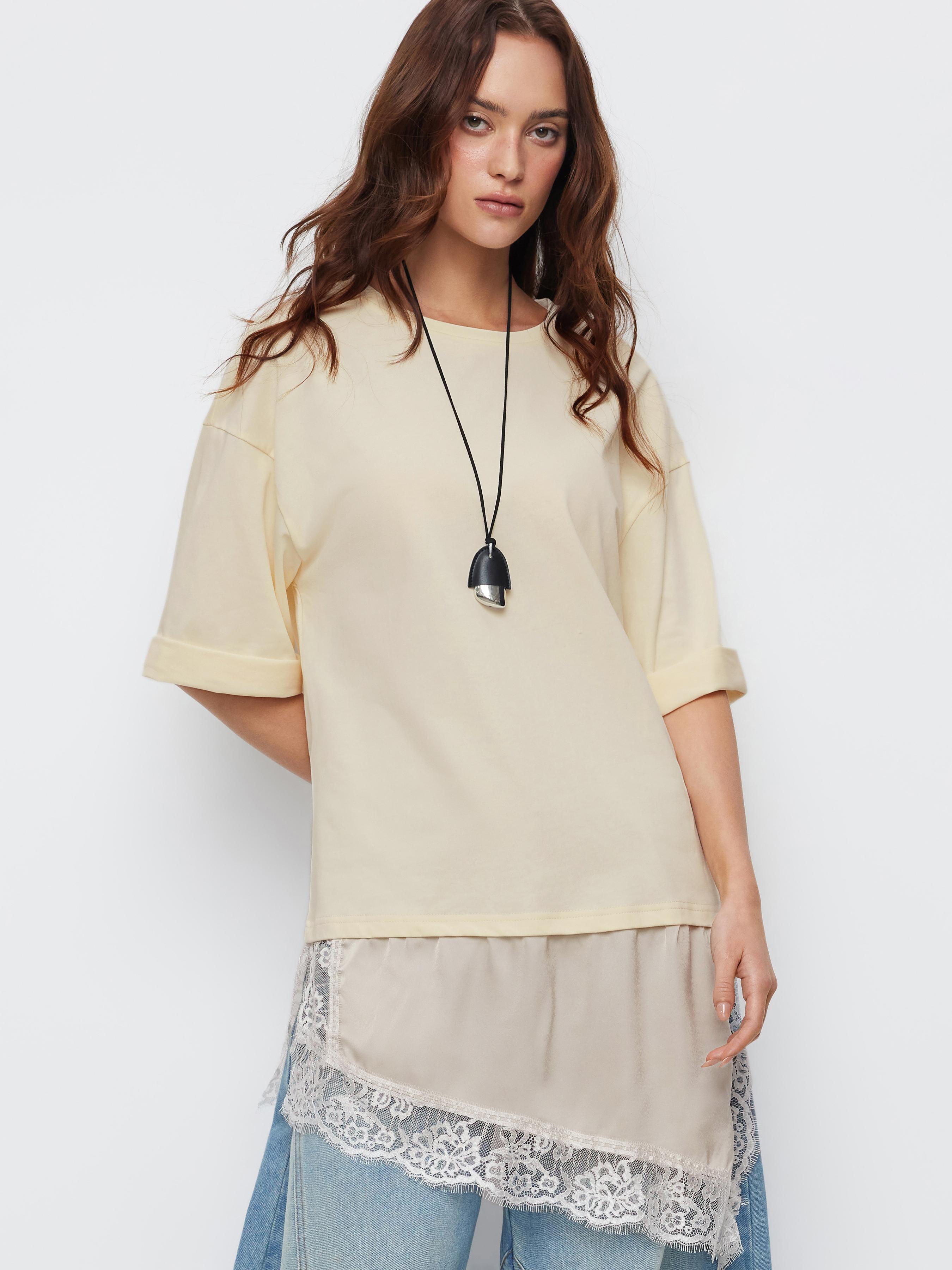 Oversized Lace Panel Short Sleeve Tee by CIDER