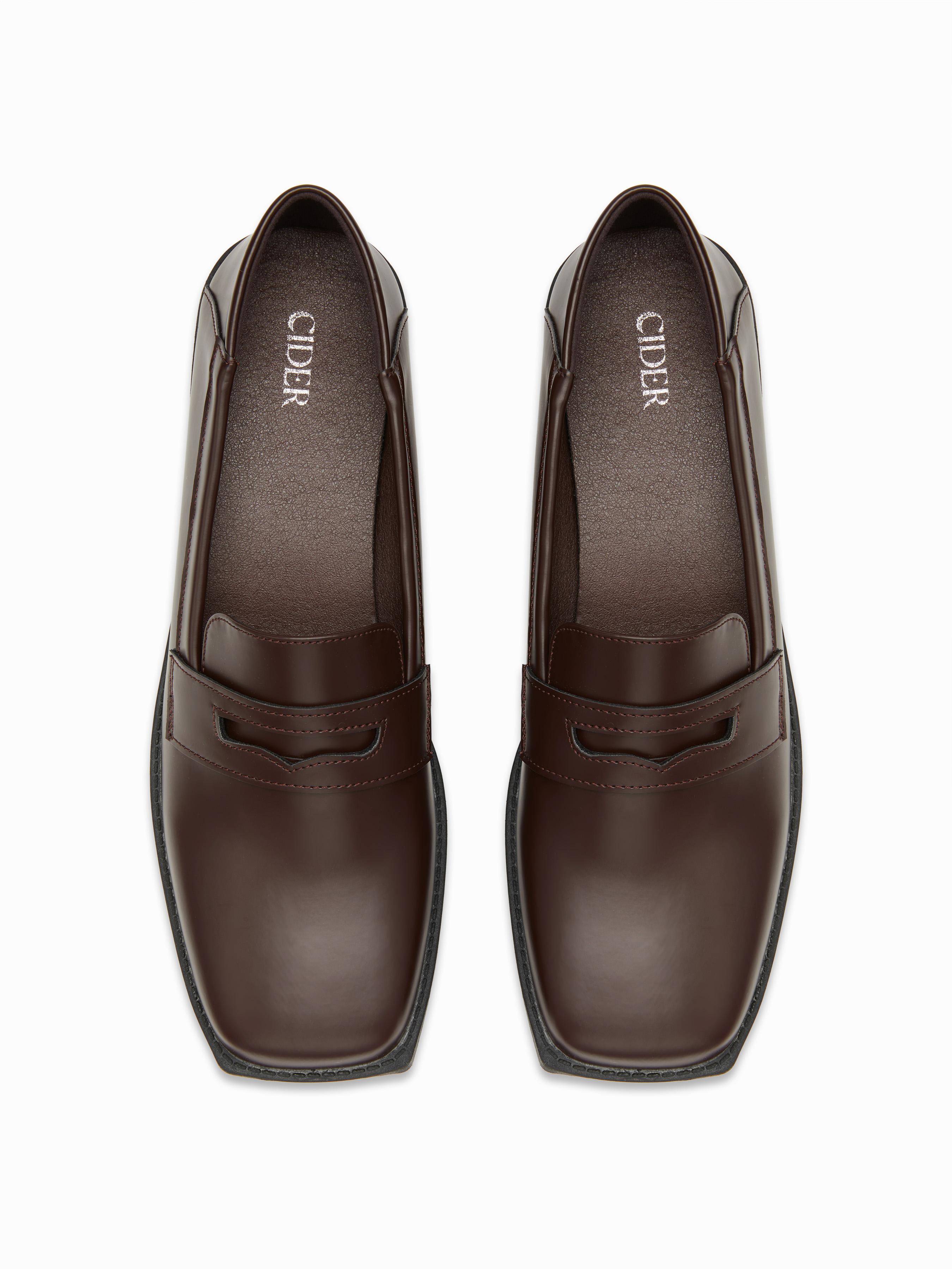 SQUARE TOE LOAFERS by CIDER