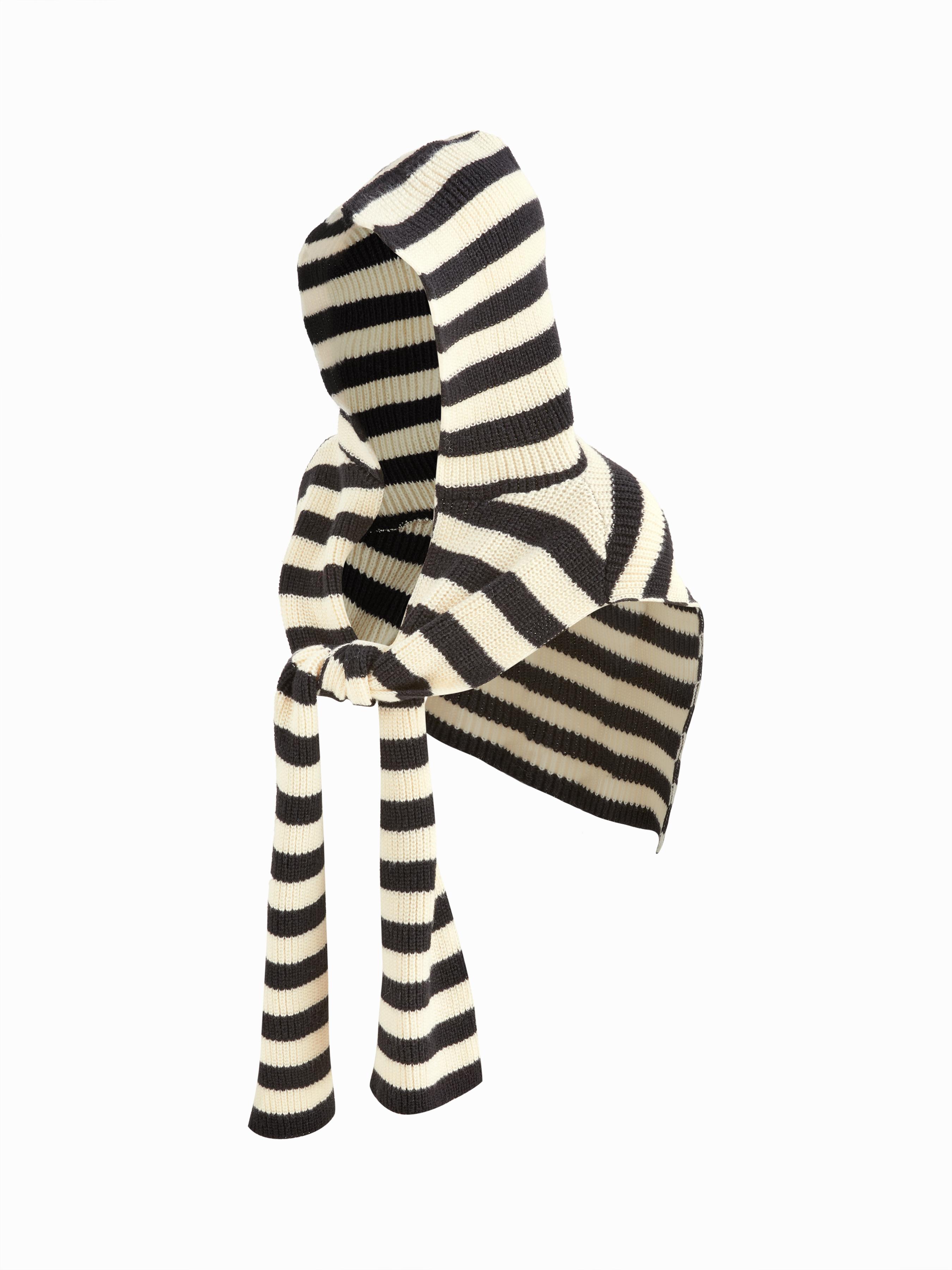 STRIPED BEANIE HAT WITH SCARF by CIDER