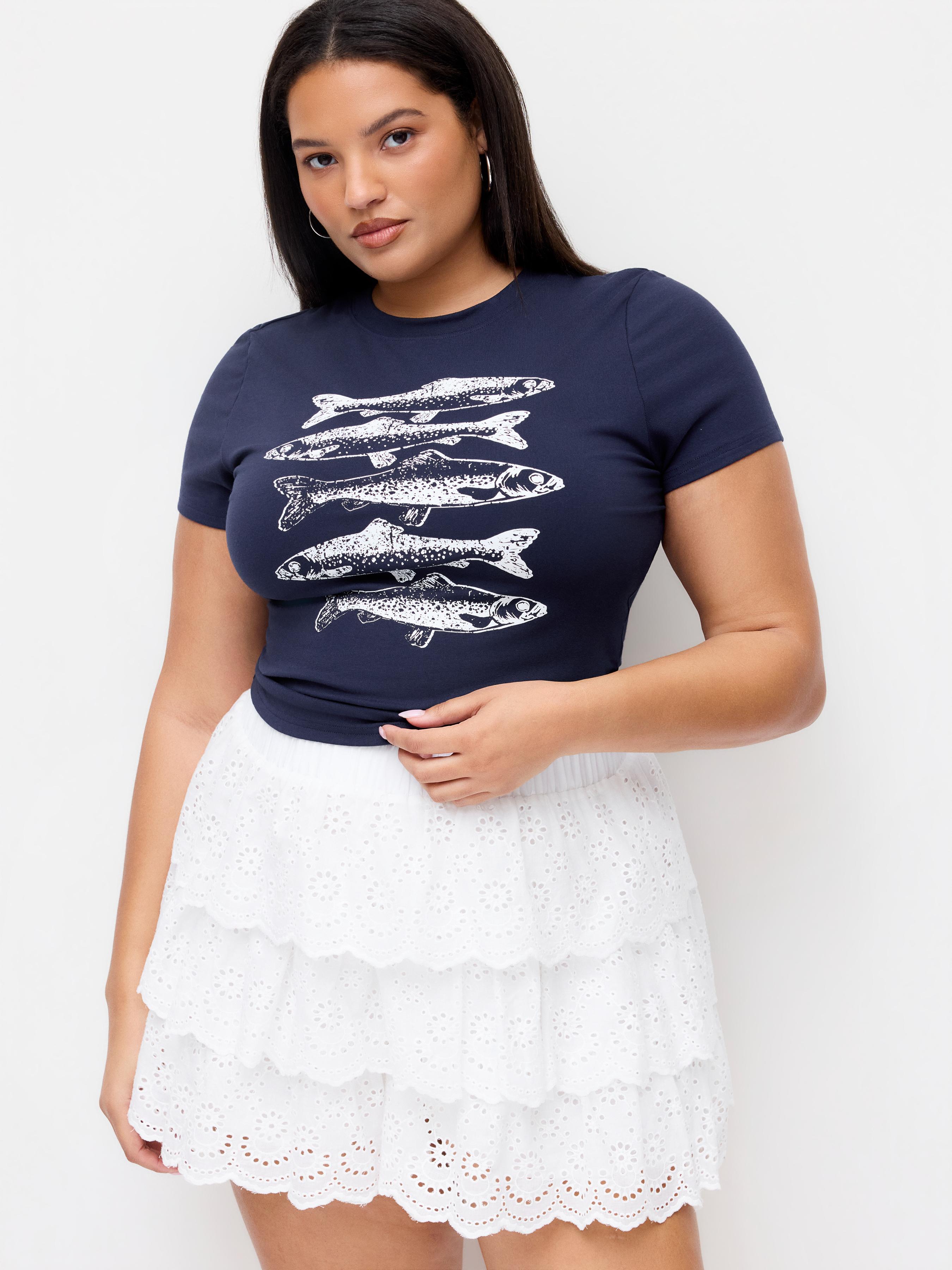 Sardine Graphic Short Sleeve Tee Curve & Plus by CIDER