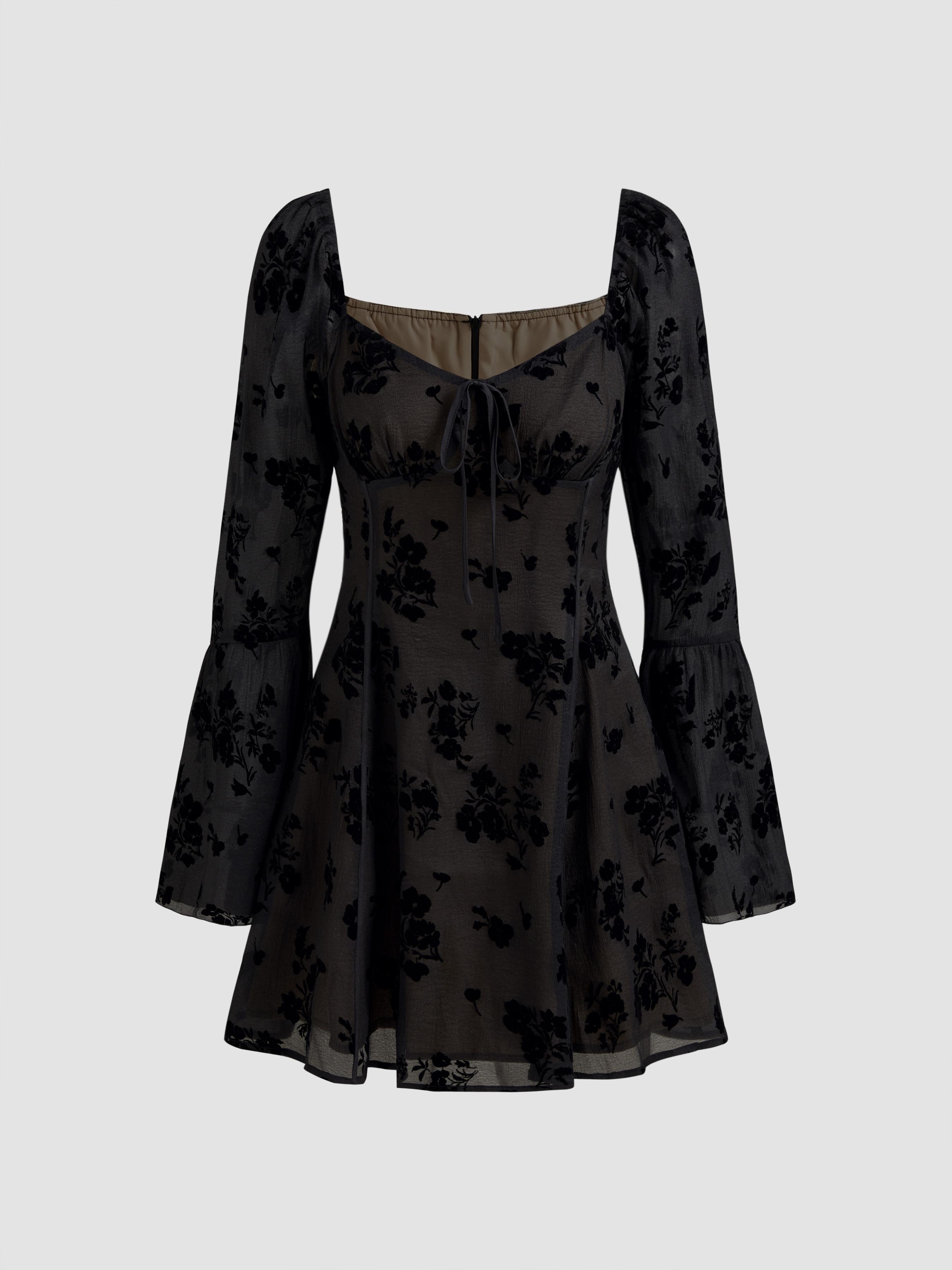 Sweetheart Floral Lace Knotted Mini Dress by CIDER