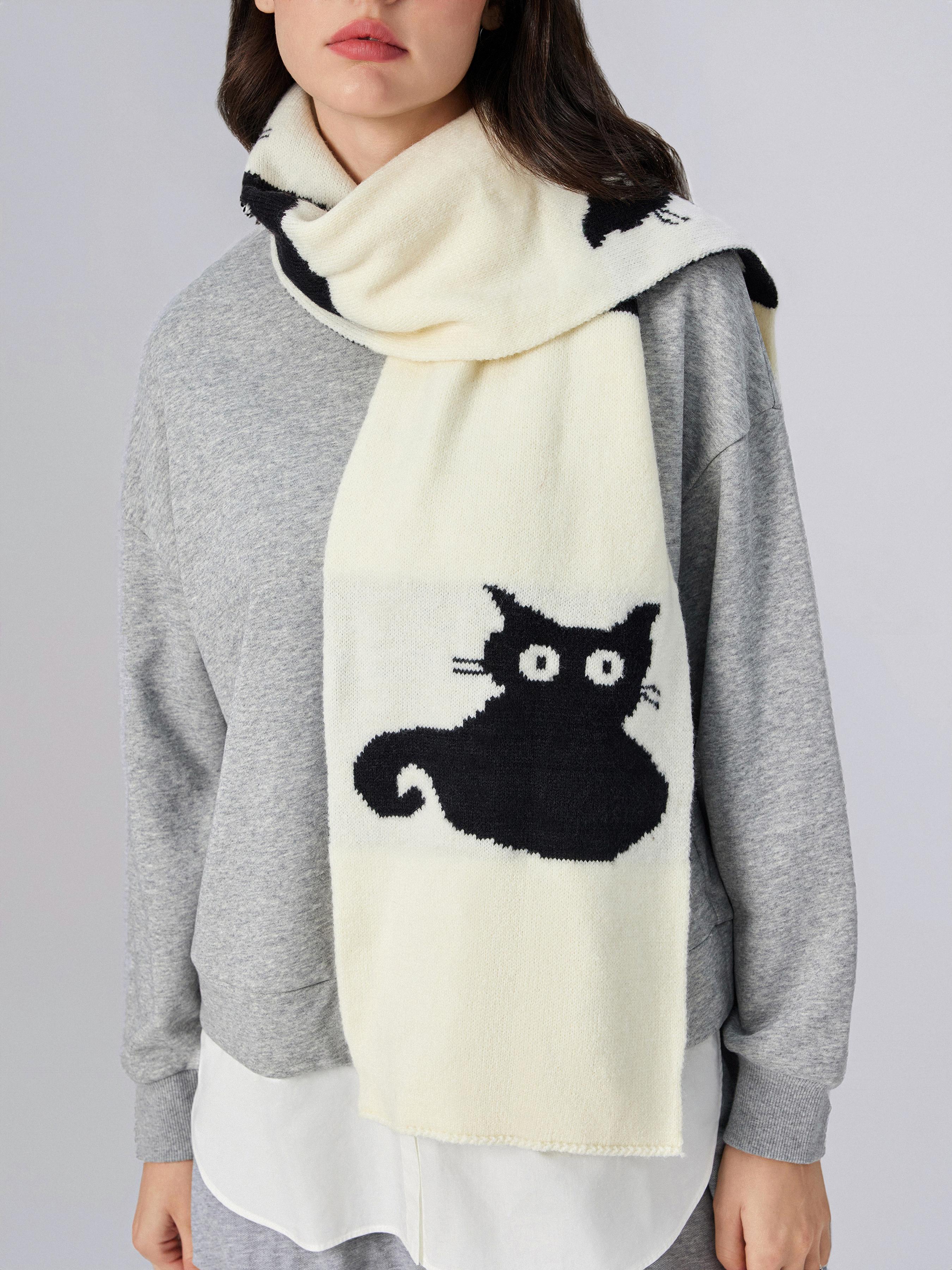 TWO-TONE CAT KNITTED SCARF by CIDER