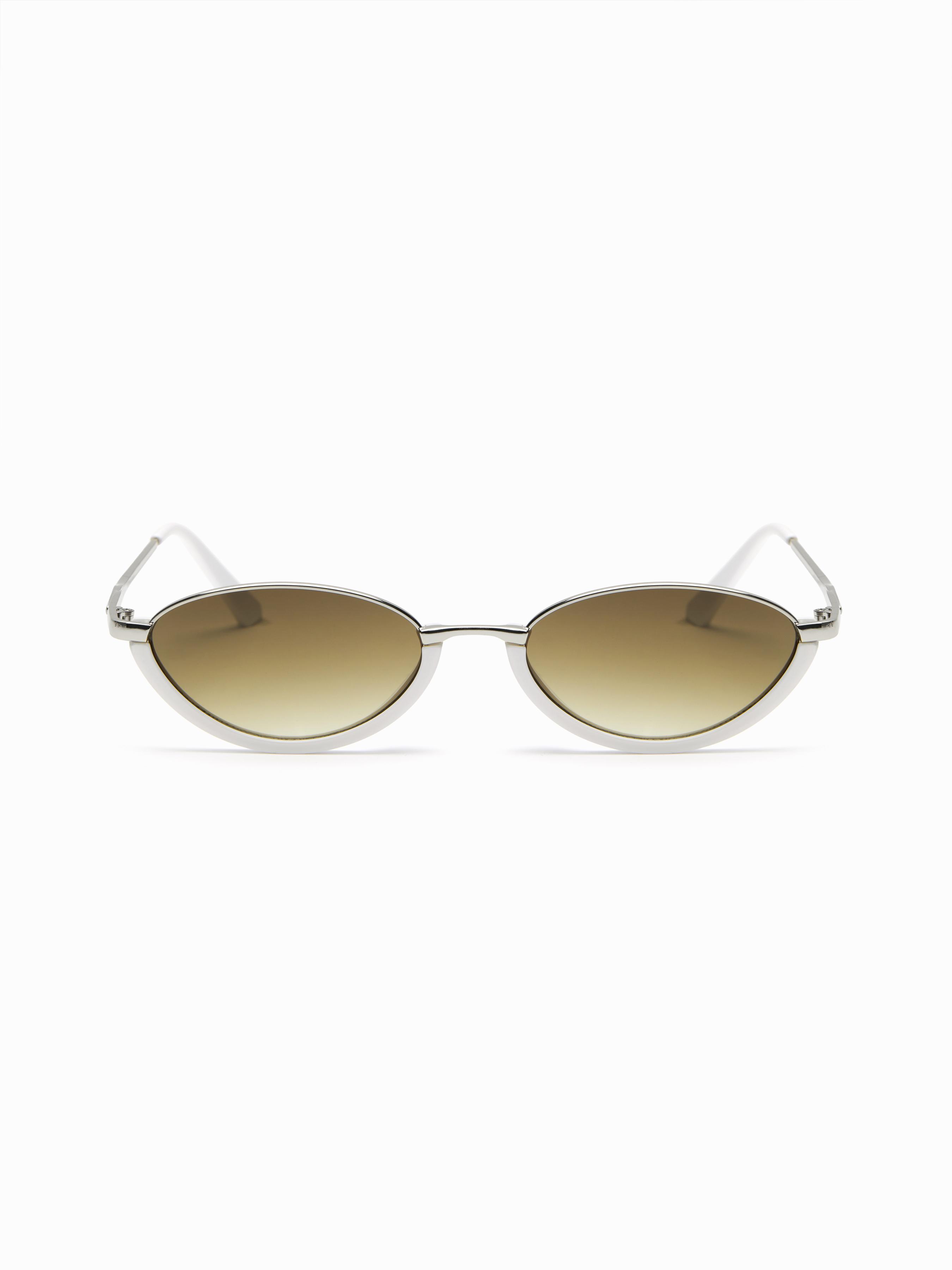 TWO-TONE FRAME CAT-EYE FASHION GLASSES by CIDER