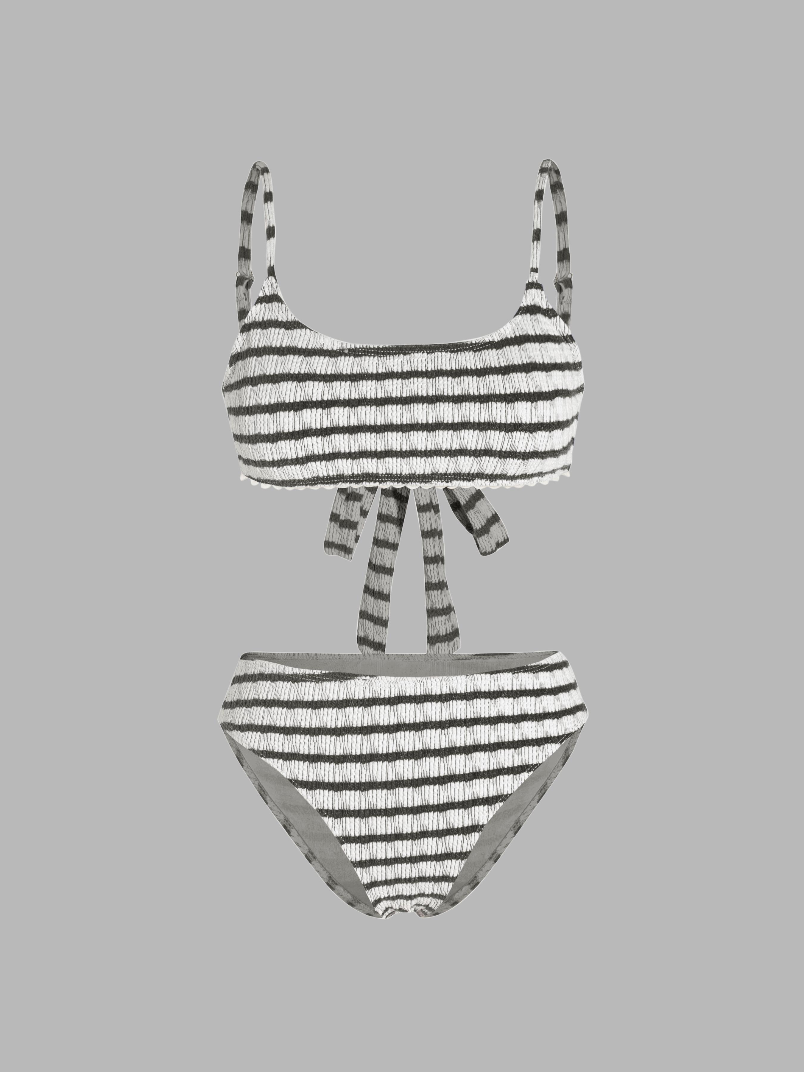 U-neckline Striped Texture Bikini Swimsuit by CIDER