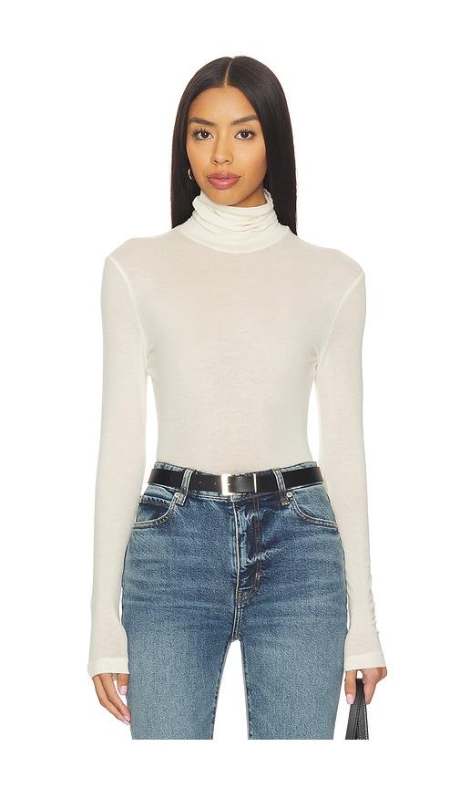 Citizens of Humanity Caradene Turtleneck in White by CITIZENS OF HUMANITY