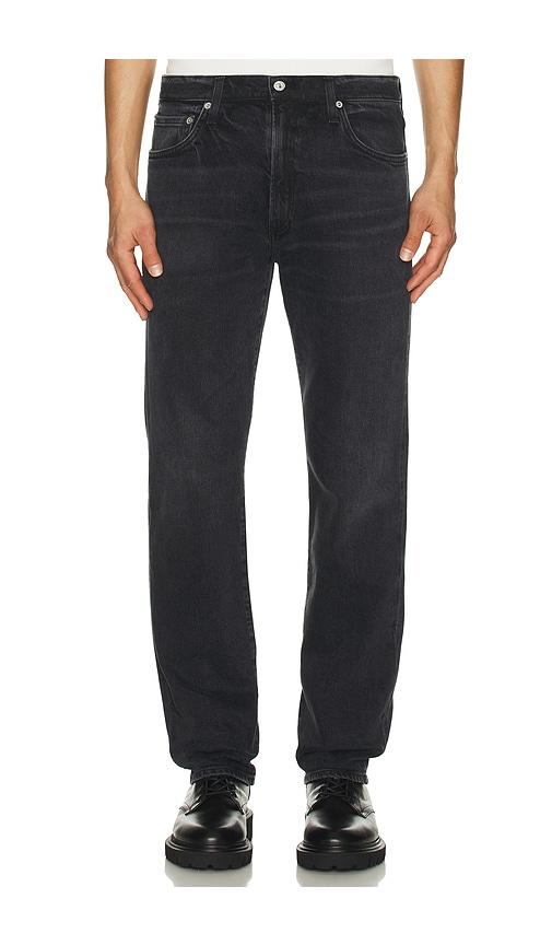 Citizens of Humanity Elijah Jeans in Blue by CITIZENS OF HUMANITY