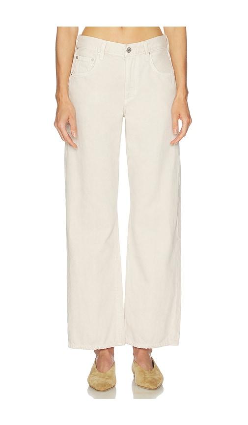 Citizens of Humanity Lindz Low Rise Easy Straight Jeans in White by CITIZENS OF HUMANITY