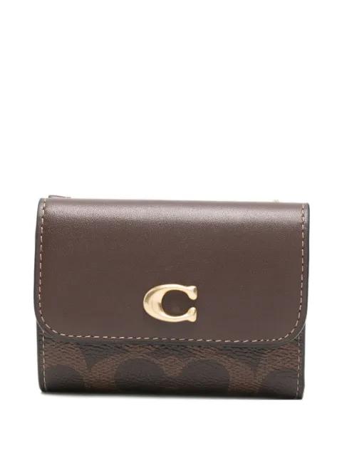 Essential logo wallet by COACH