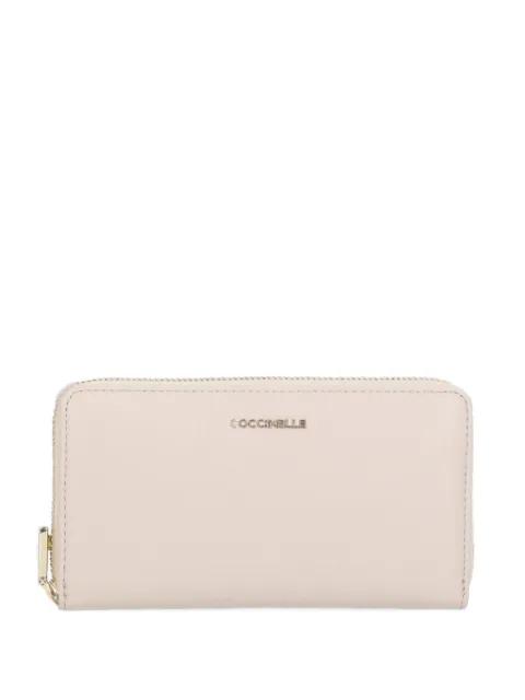 logo-plaque wallet by COCCINELLE