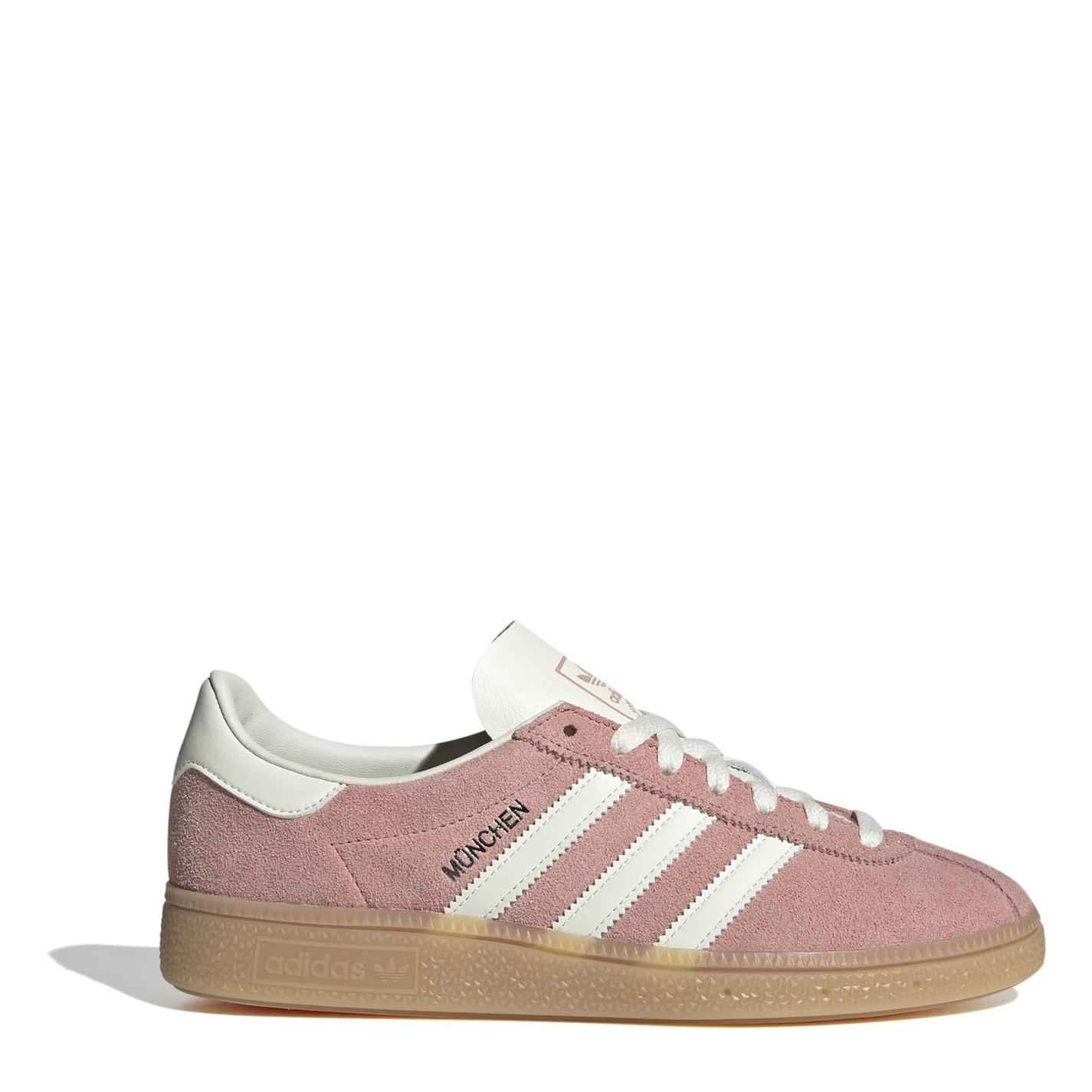 ADIDAS ORIGINALS Women's Muenchen Low-Top Trainers by COGGLES