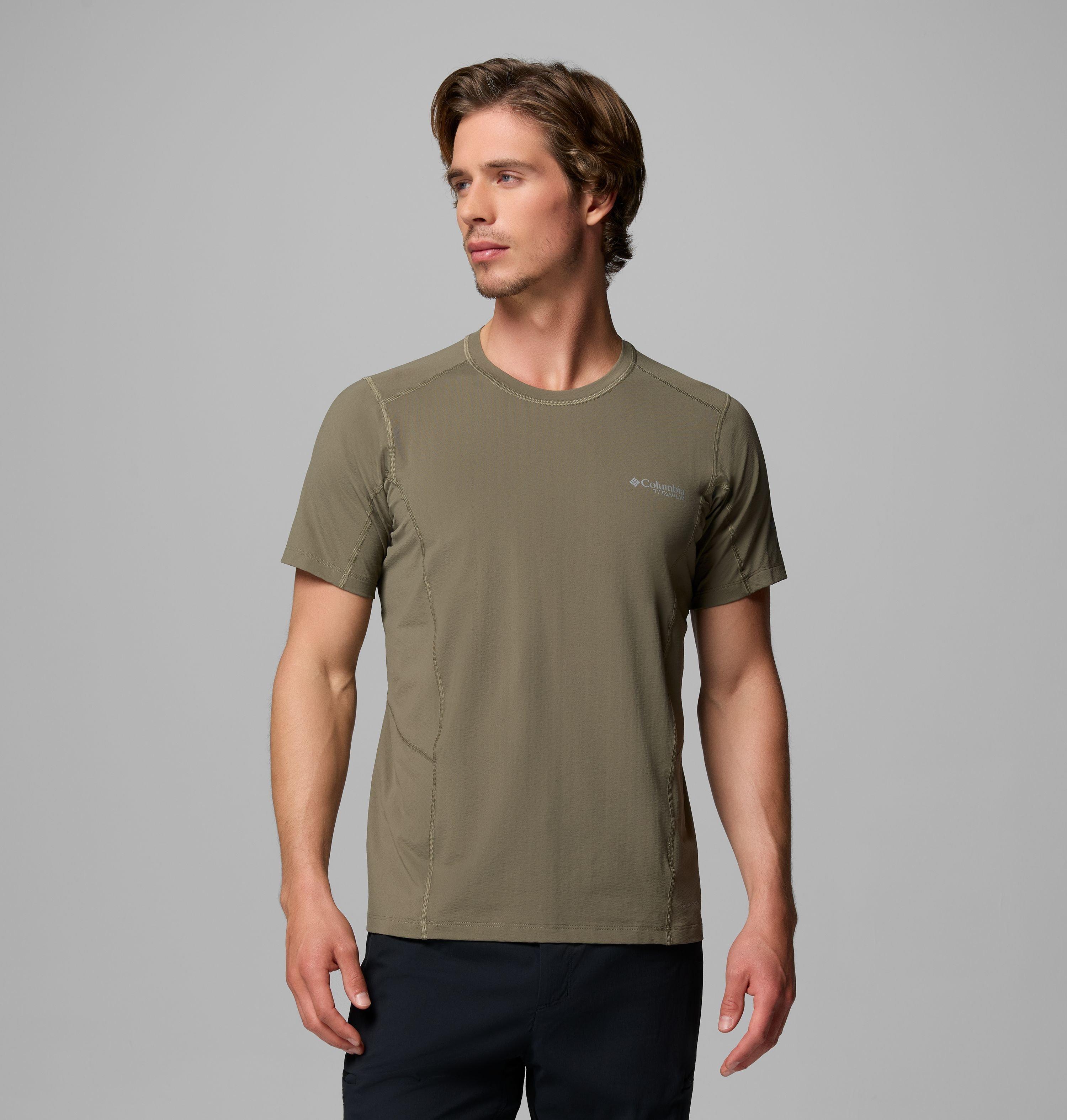 Columbia Men's Diamond Peak Pro Short Sleeve Shirt by COLUMBIA