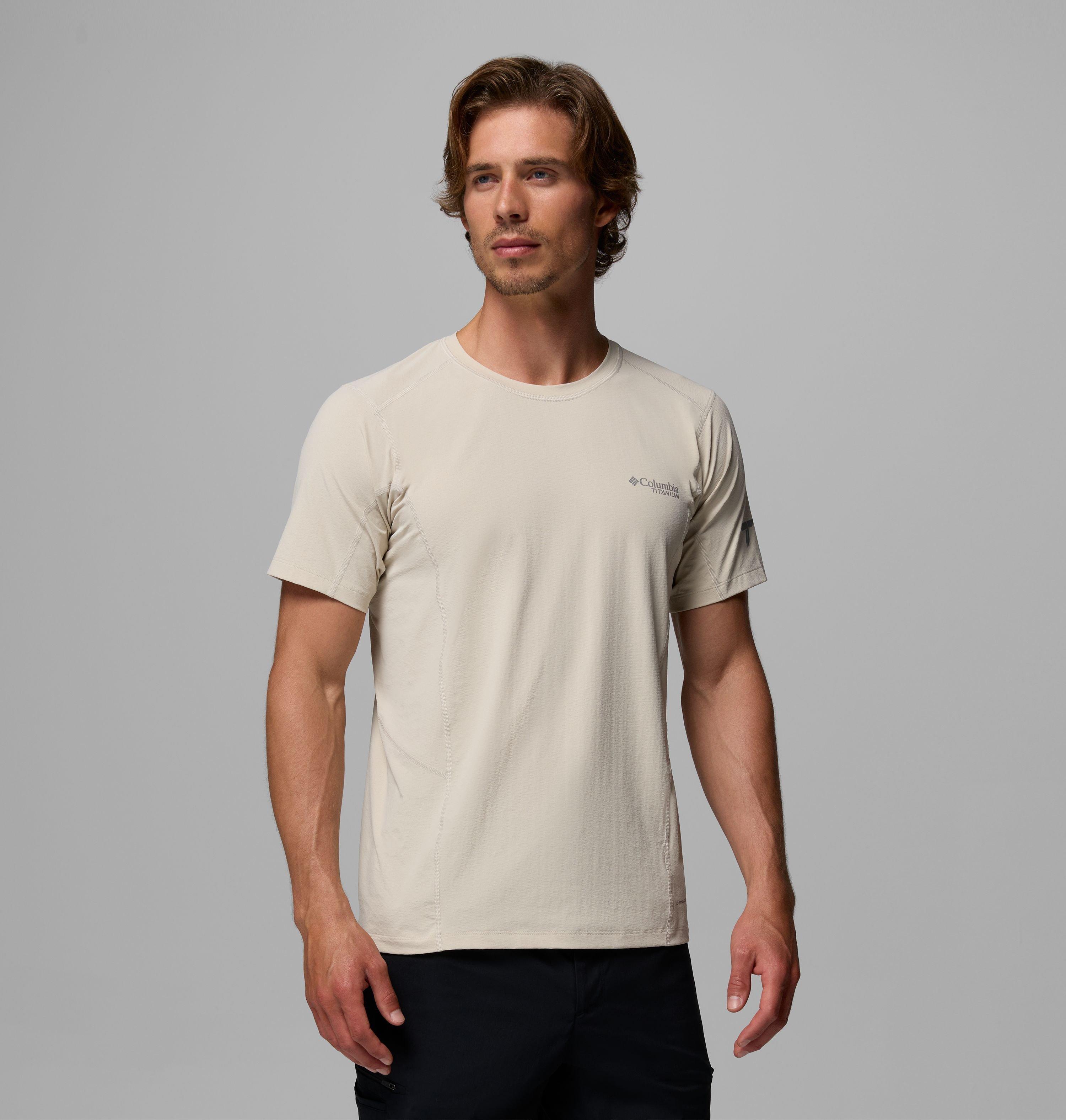Columbia Men's Diamond Peak Pro Short Sleeve Shirt by COLUMBIA