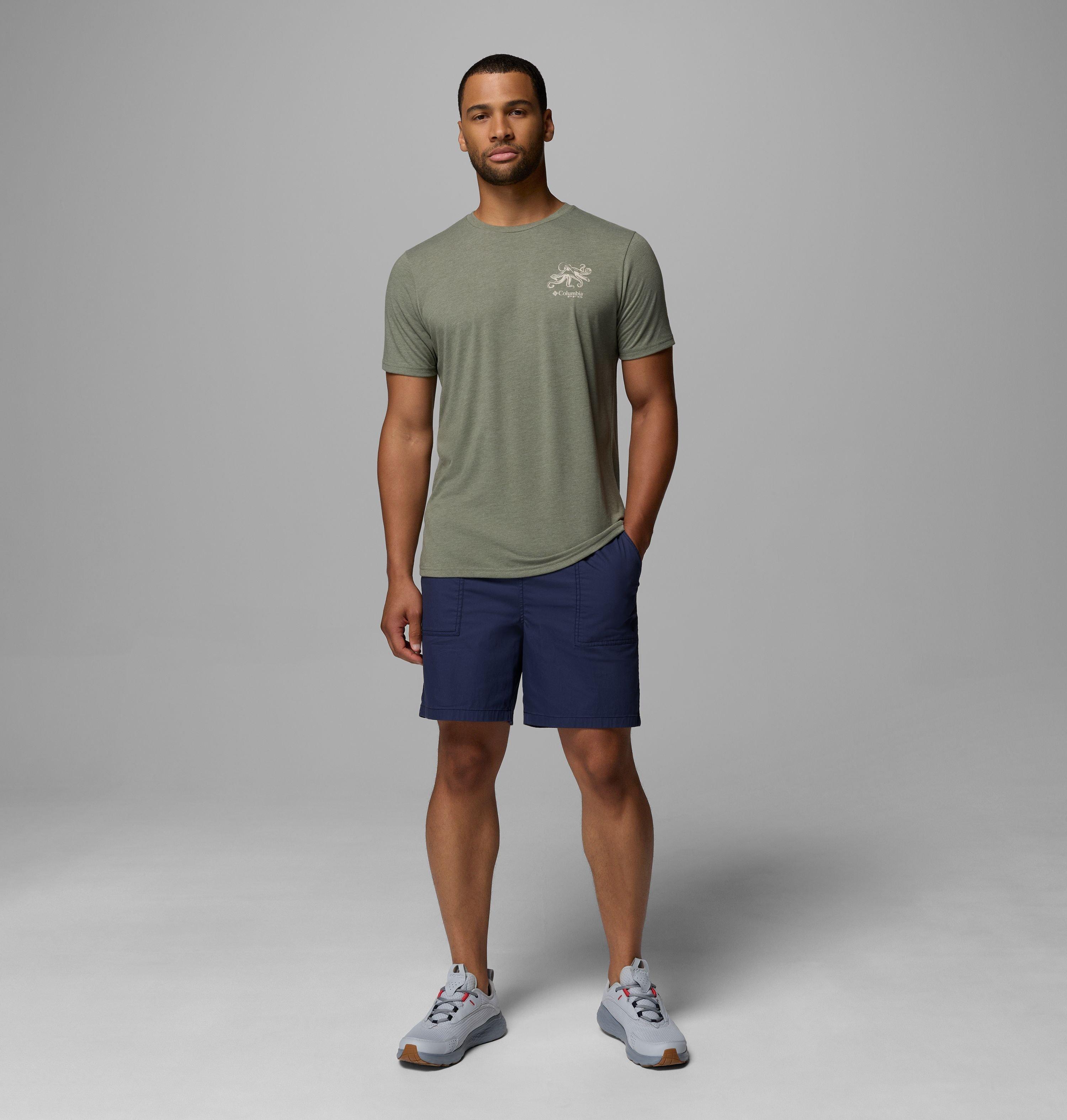 Columbia Men's PFG Lure Lineup Short Sleeve Shirt by COLUMBIA