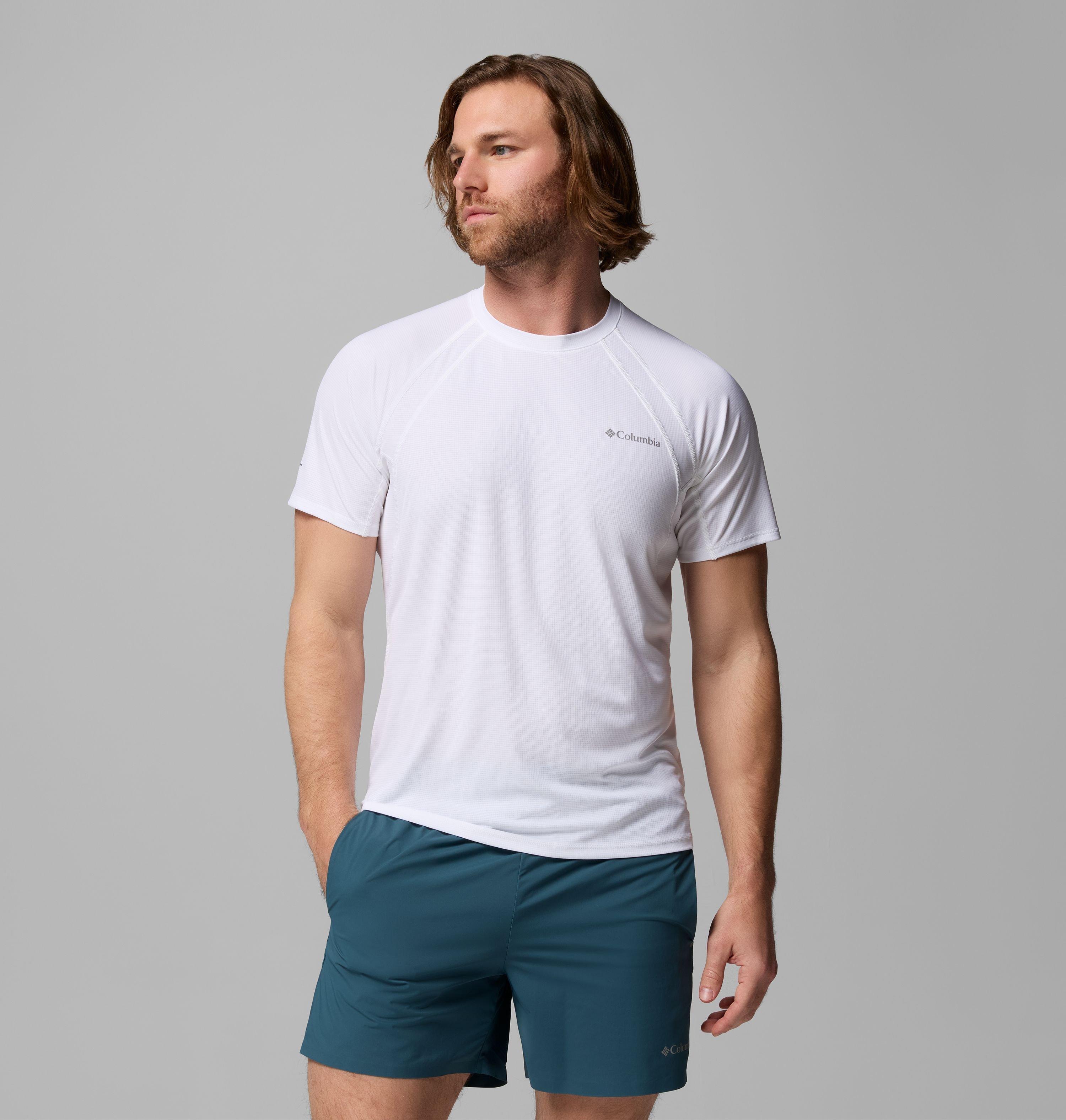 Columbia Men's Stealth Spring Short Sleeve Shirt by COLUMBIA