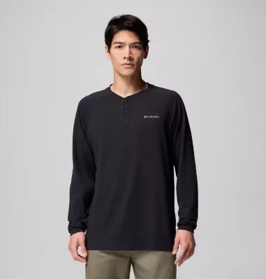 Columbia Men's Thistletown Hills Raglan Henley by COLUMBIA