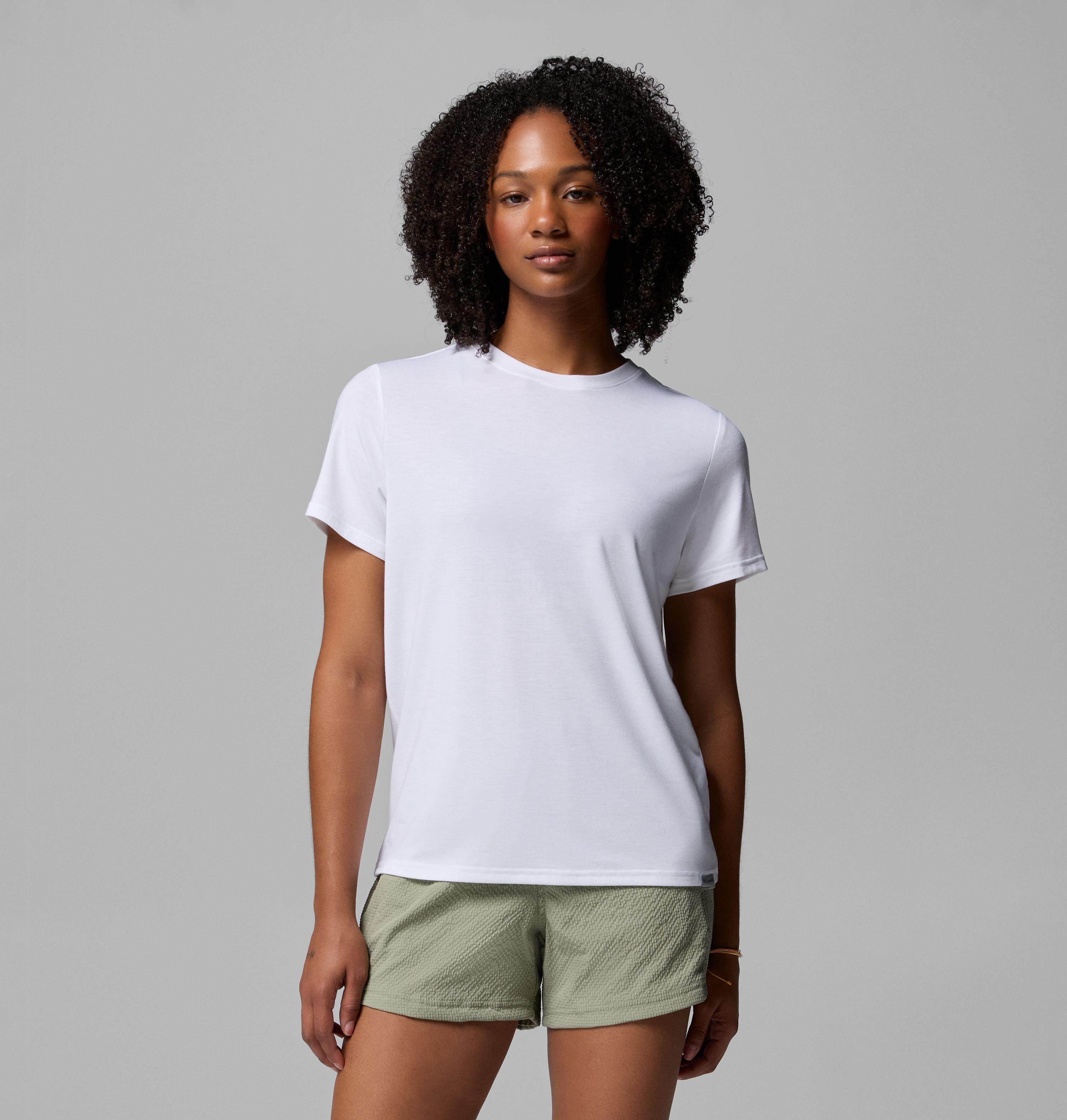 Columbia Women's CSC Soft Stretch Short Sleeve T-Shirt by COLUMBIA