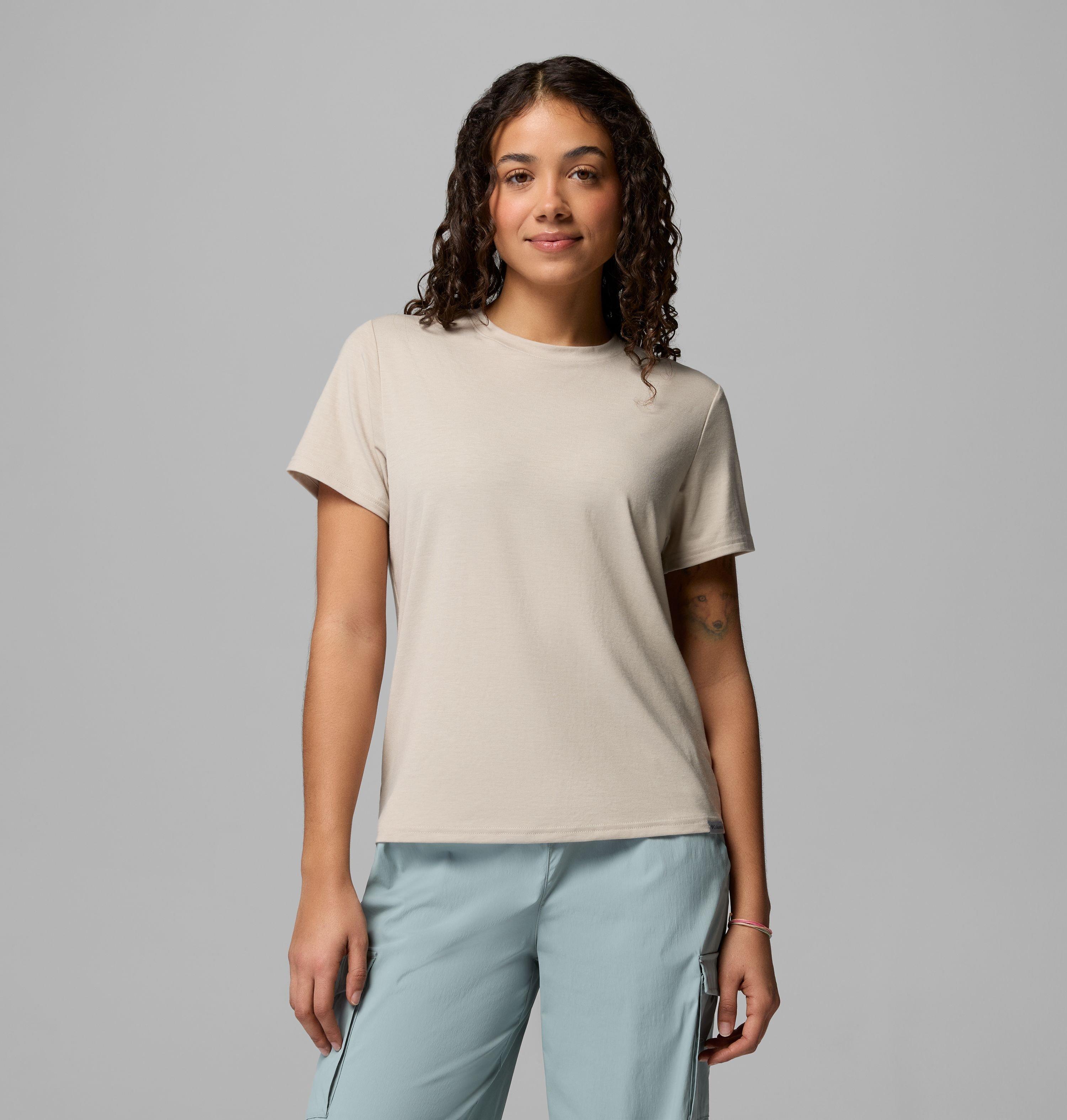 Columbia Women's CSC Soft Stretch Short Sleeve T-Shirt by COLUMBIA
