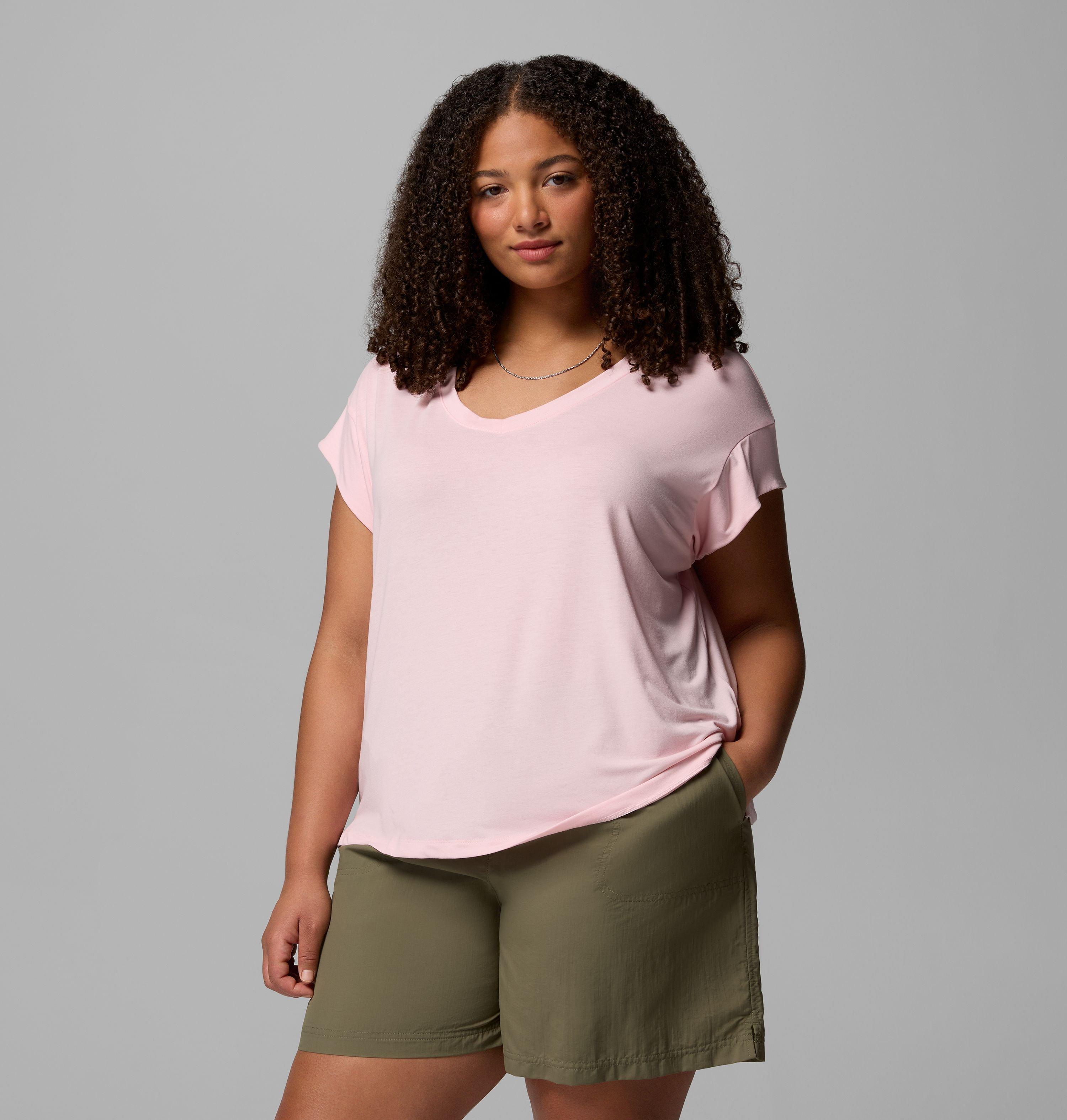 Columbia Women's Daniela Falls V-Neck Short Sleeve Tee - Plus Size by COLUMBIA