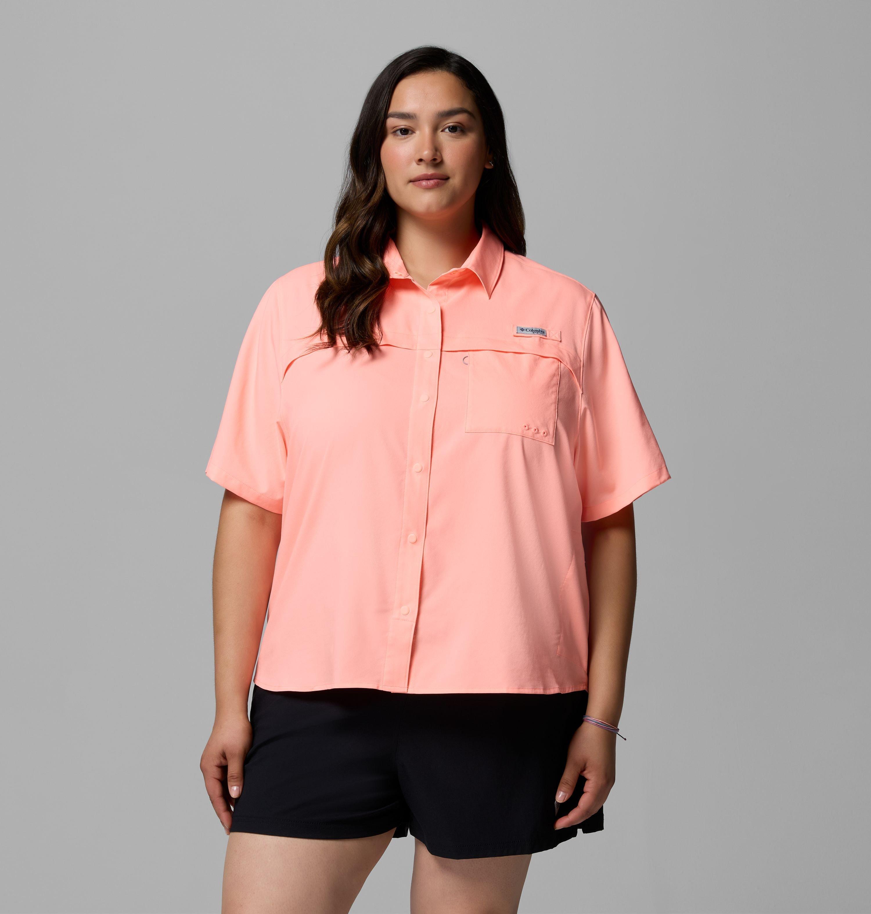 Columbia Women's PFG Castback Woven Short Sleeve - Plus Size by COLUMBIA