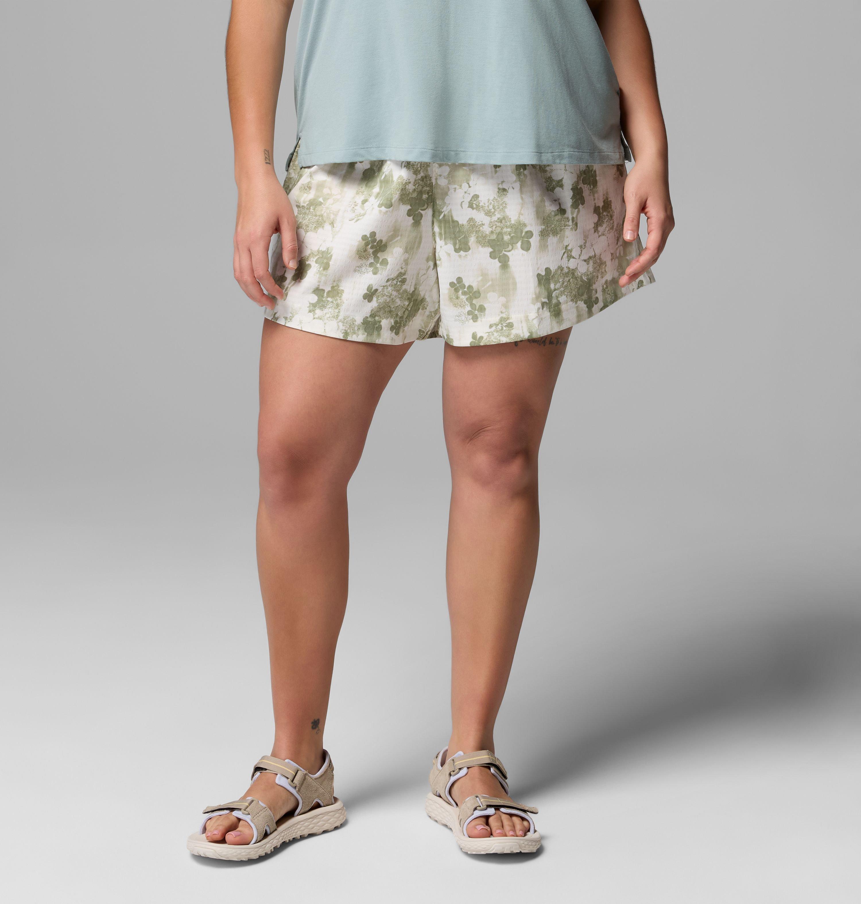 Columbia Women's Sucker for Summer Print Shorts - Plus Size by COLUMBIA