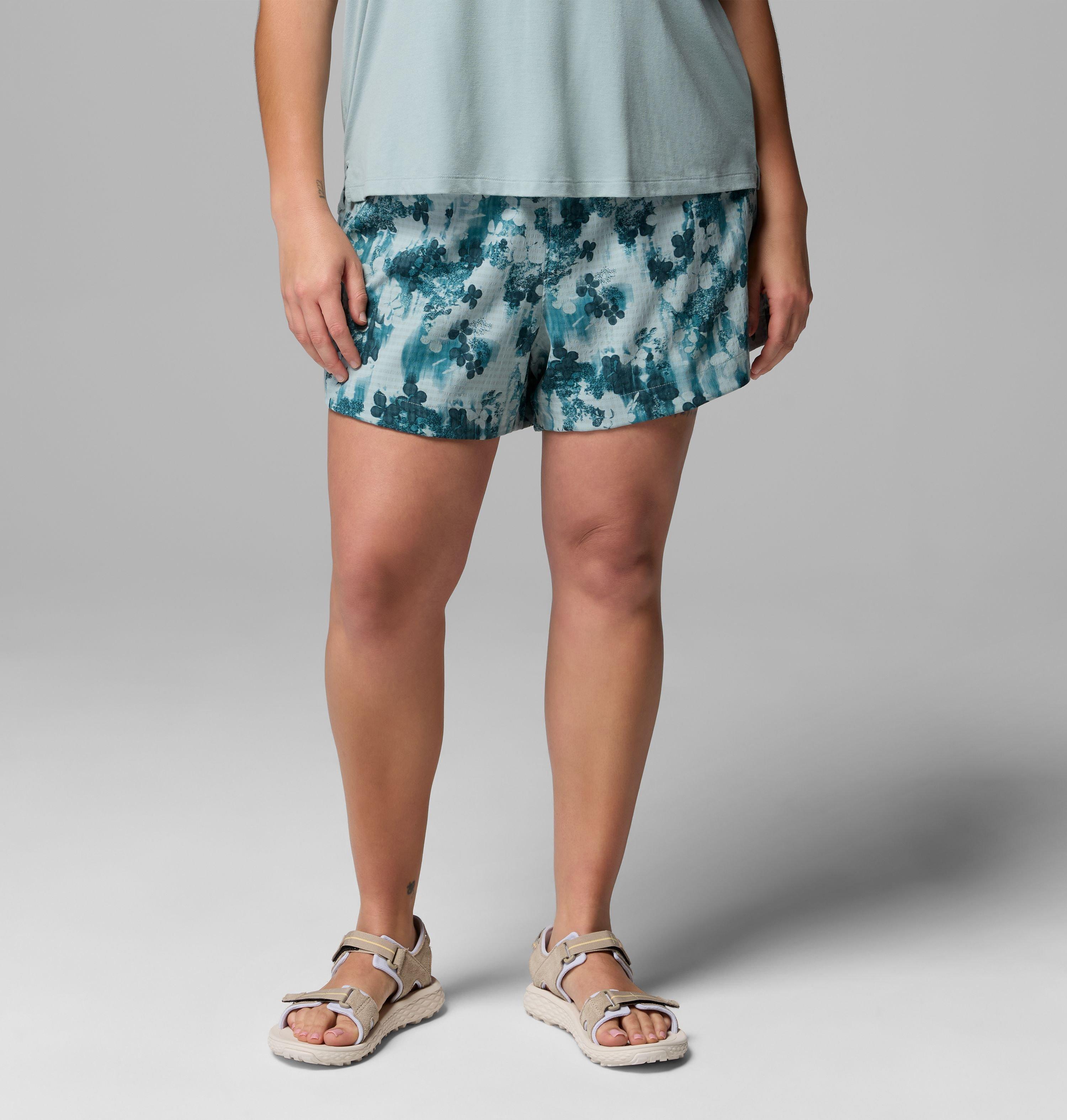 Columbia Women's Sucker for Summer Print Shorts - Plus Size by COLUMBIA