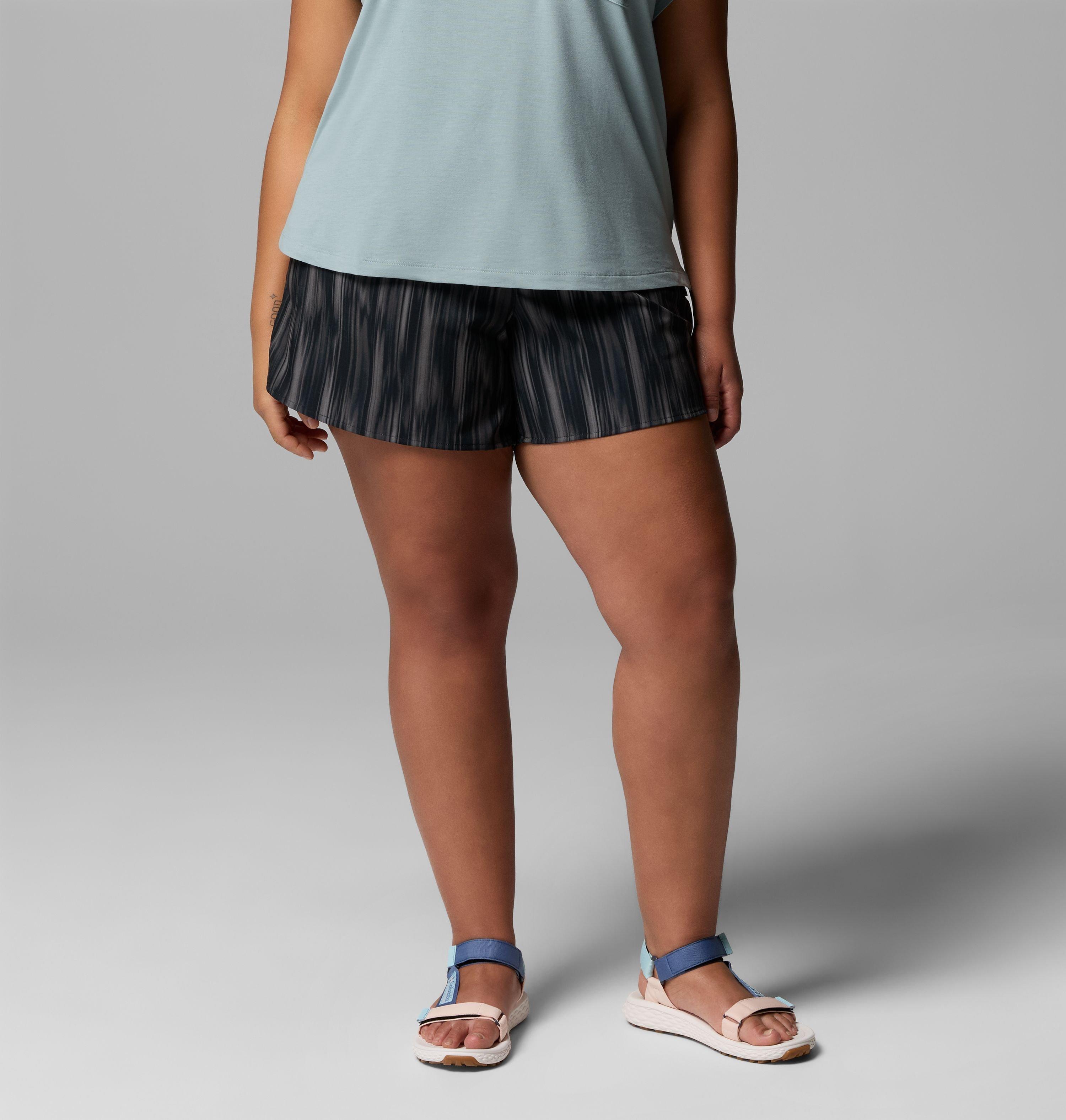 Columbia Women's Vital Valley Print Shorts - Plus Size by COLUMBIA