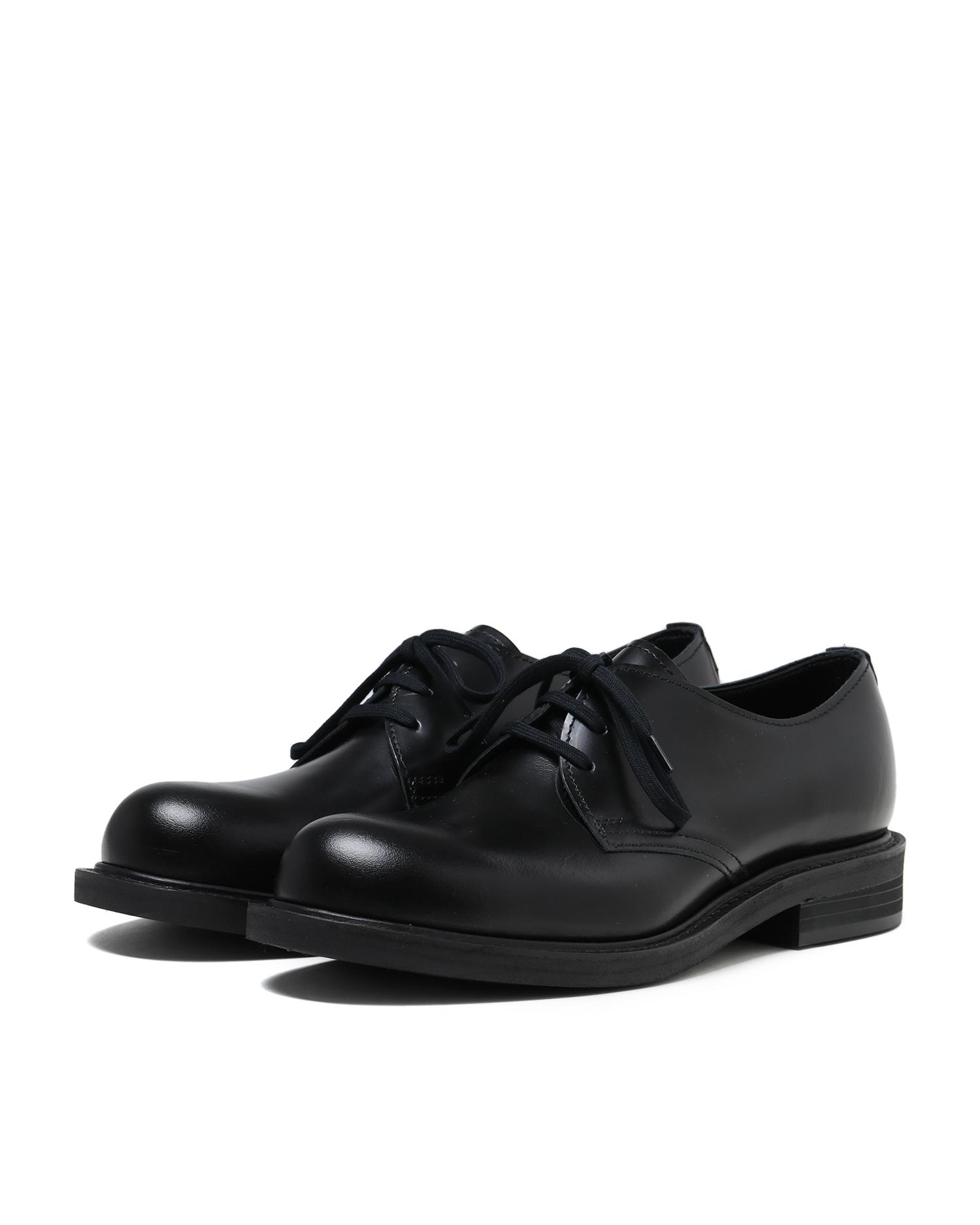 Lace-up derby flats by COMME DES GARCONS