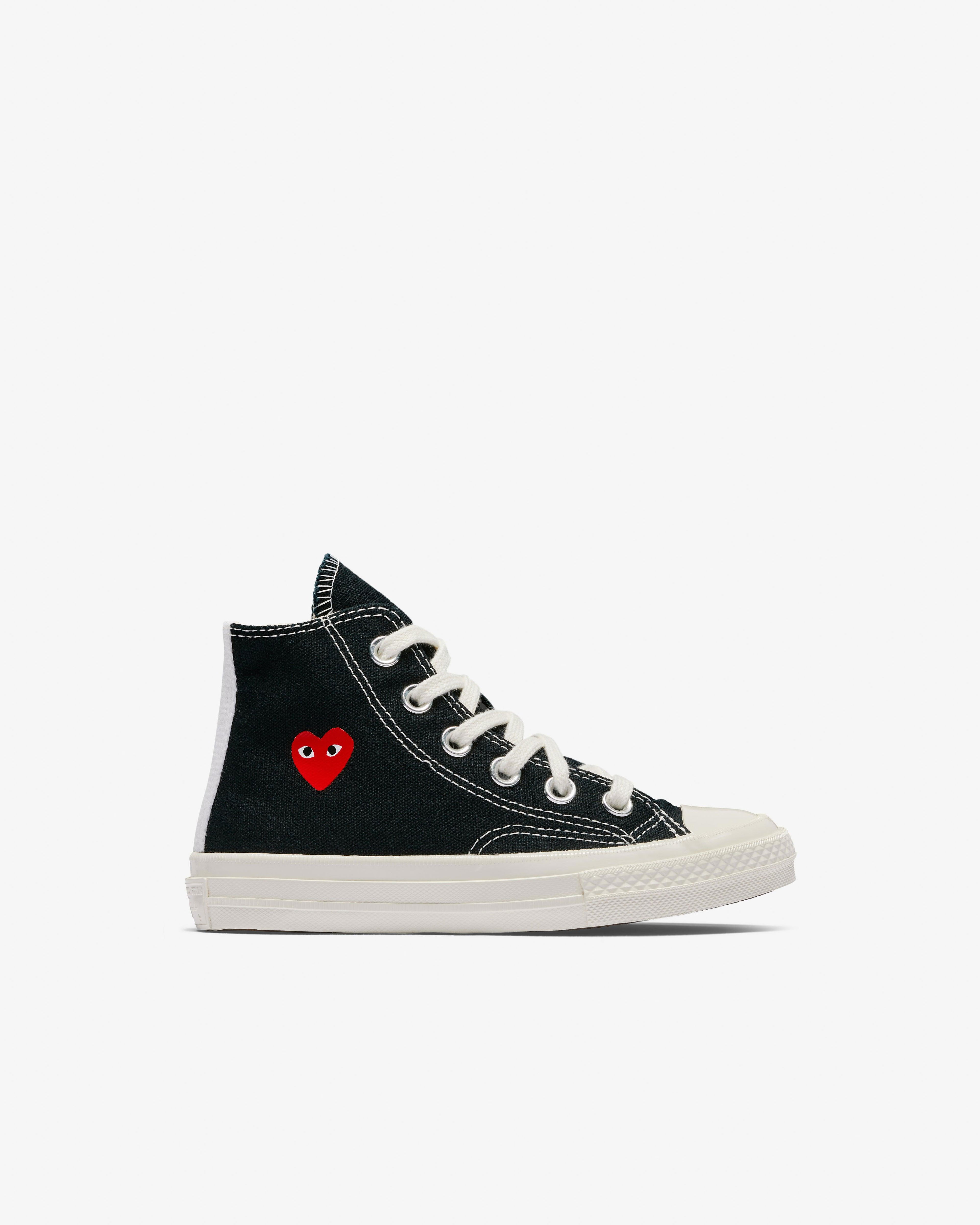 Play Converse - Kids' Small Red Heart All Star 70's High Sneakers - (Black) by COMME DES GARCONS