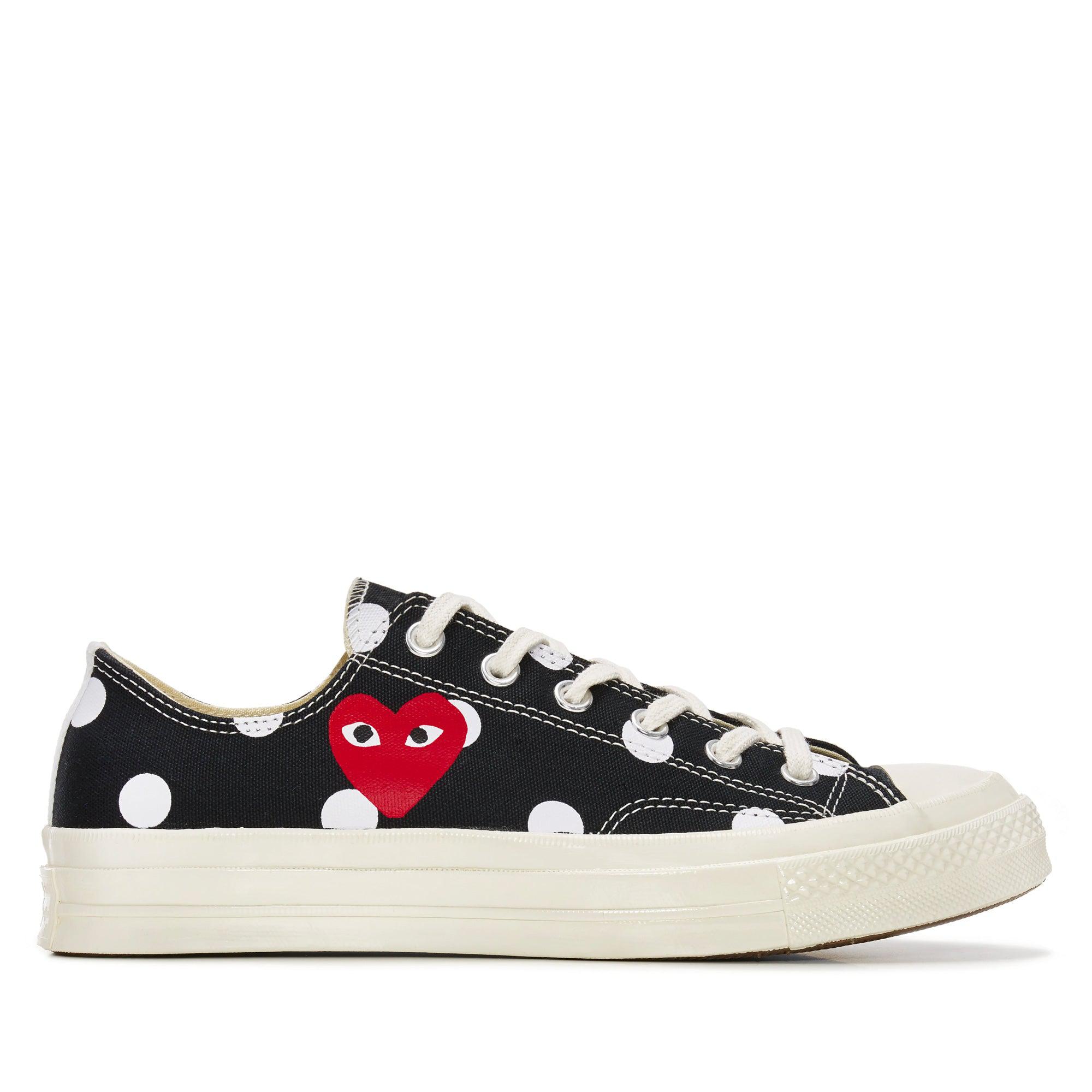 Play Converse - Polka Dot Red Heart Chuck Taylor All Star ’70 Low Sneakers - (Black) by COMME DES GARCONS