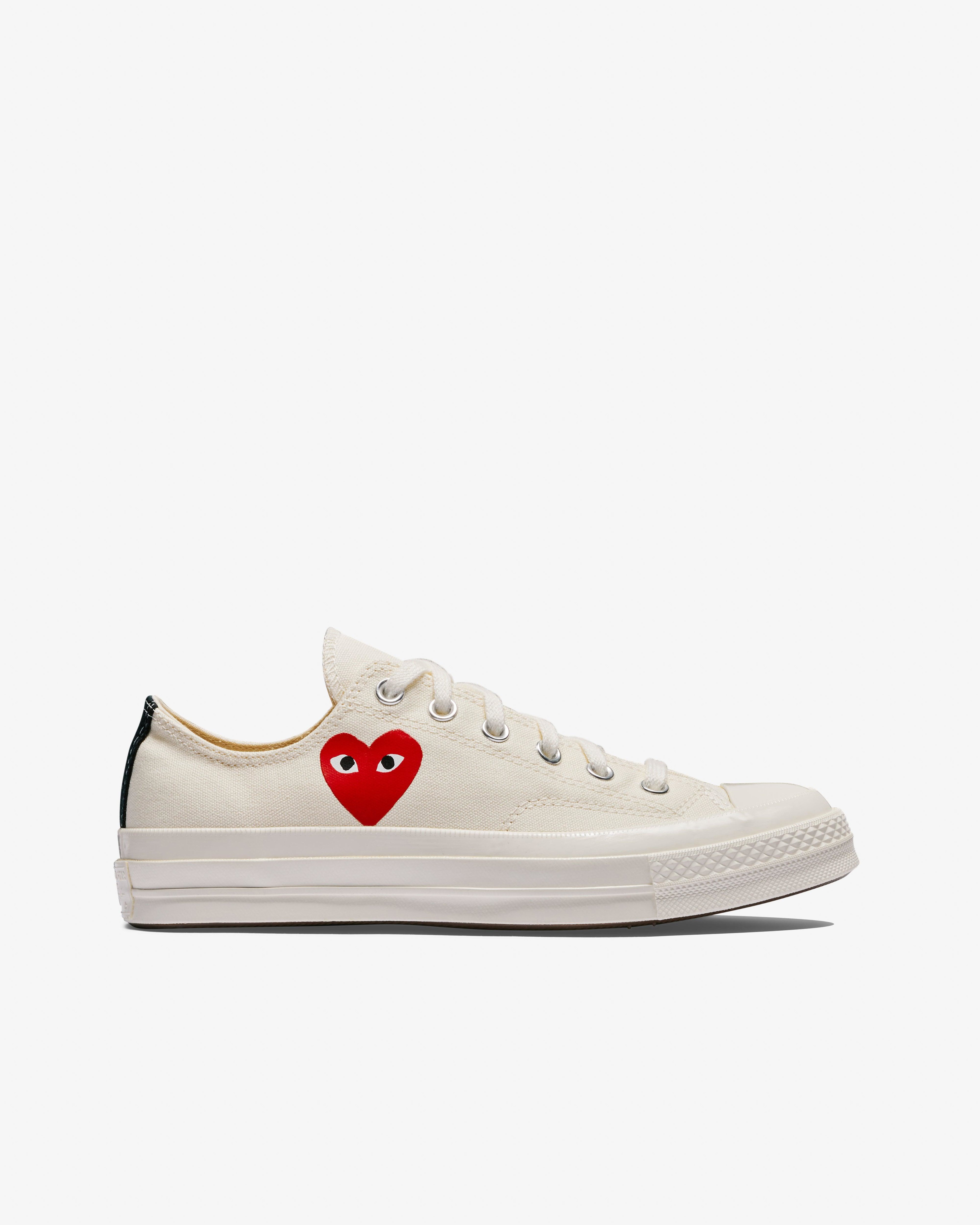 Play Converse - Small Red Heart All Star '70 Low Sneakers - (Beige) by COMME DES GARCONS