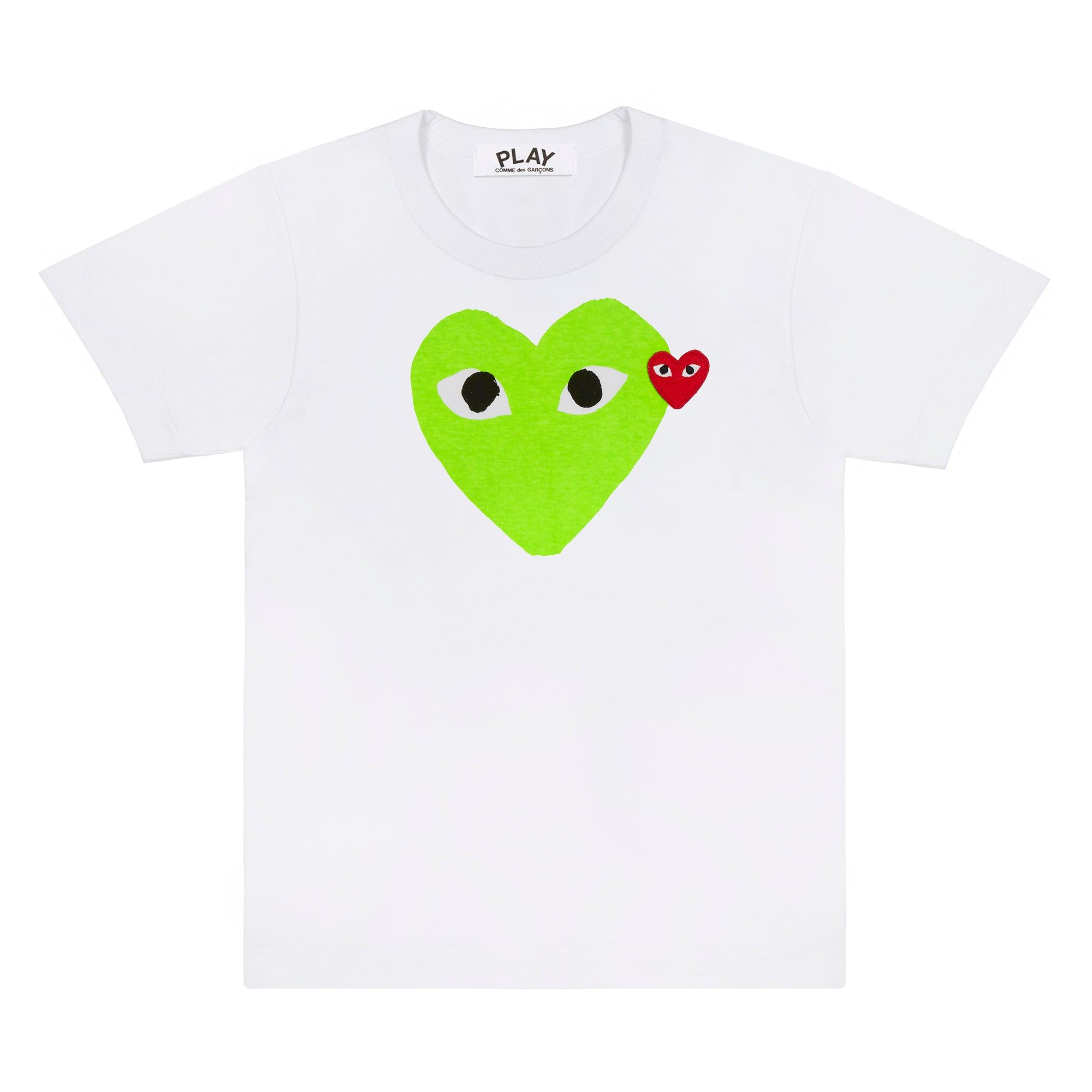 Play - Green Heart T-Shirt - (White) by COMME DES GARCONS