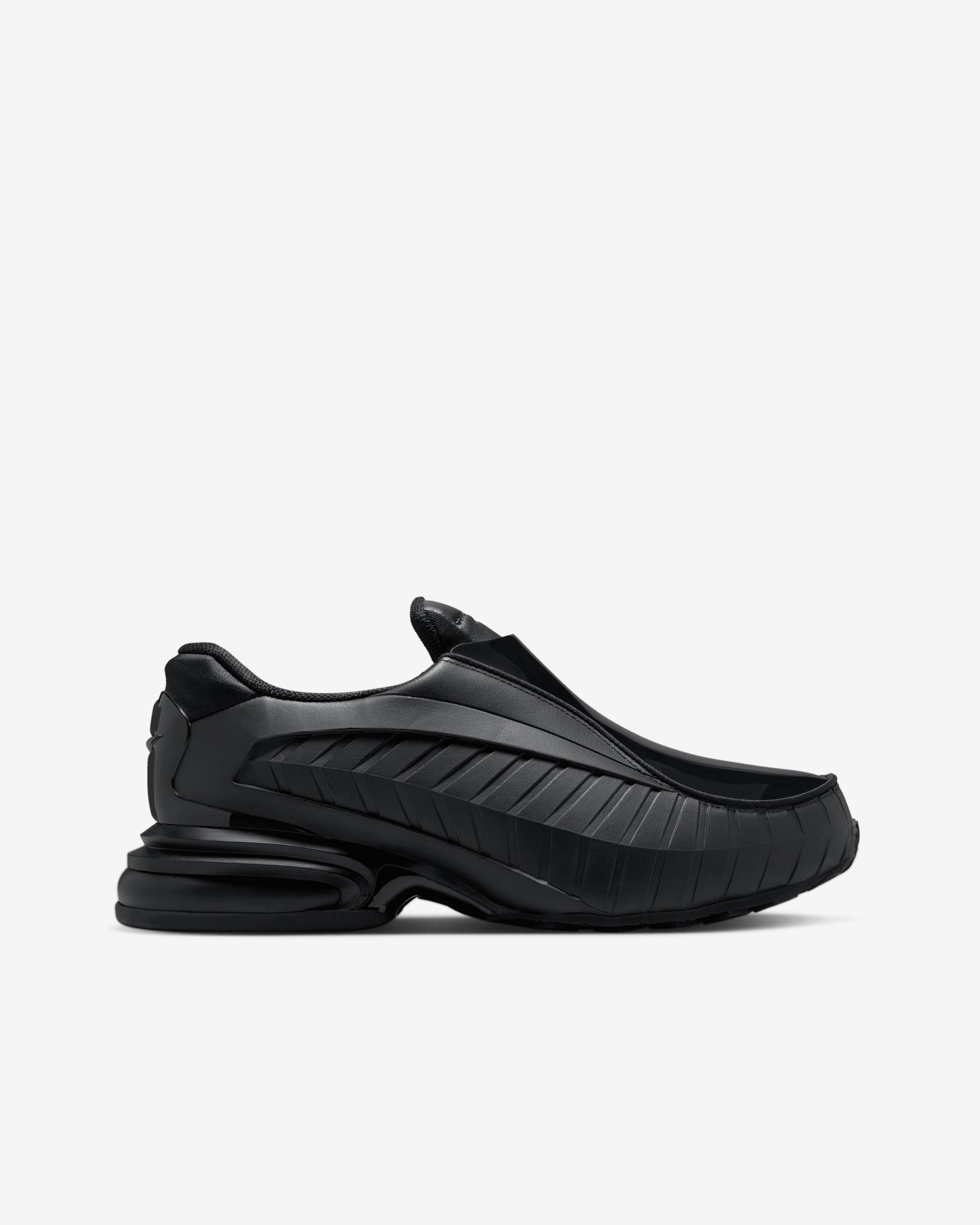 Comme des Garçons Homme Plus - Men's Nike Air Max Dolce Sneakers - (Black) by COMME DES GARCONS X NIKE