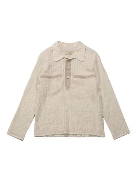 textured two-pocket shirt by COMMUNS