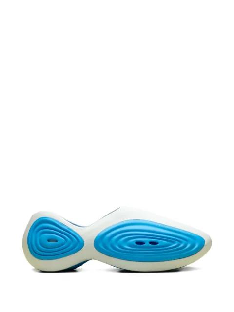 ripple clogs by CROCS