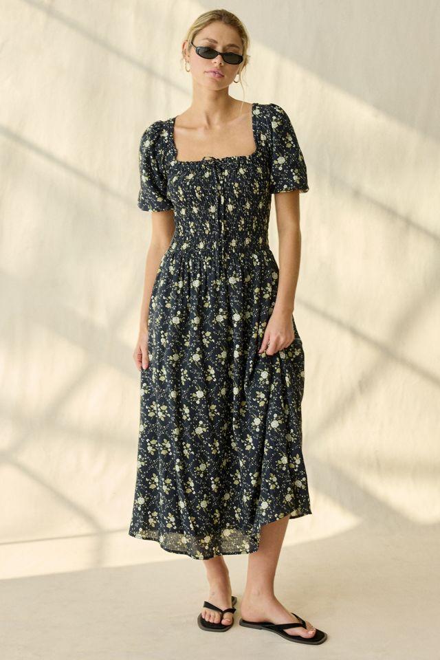 Daisy Street Picnic Perfect Smocked Puff Sleeve Midi Dress by DAISY STREET