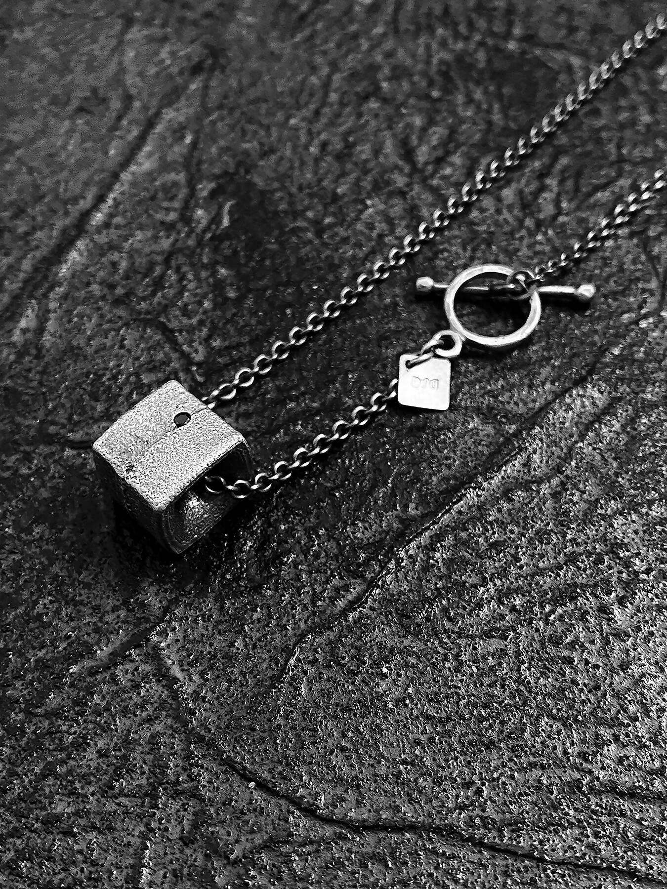 ARKAIKA medium necklace by DARIO SCAPITTA DESIGN