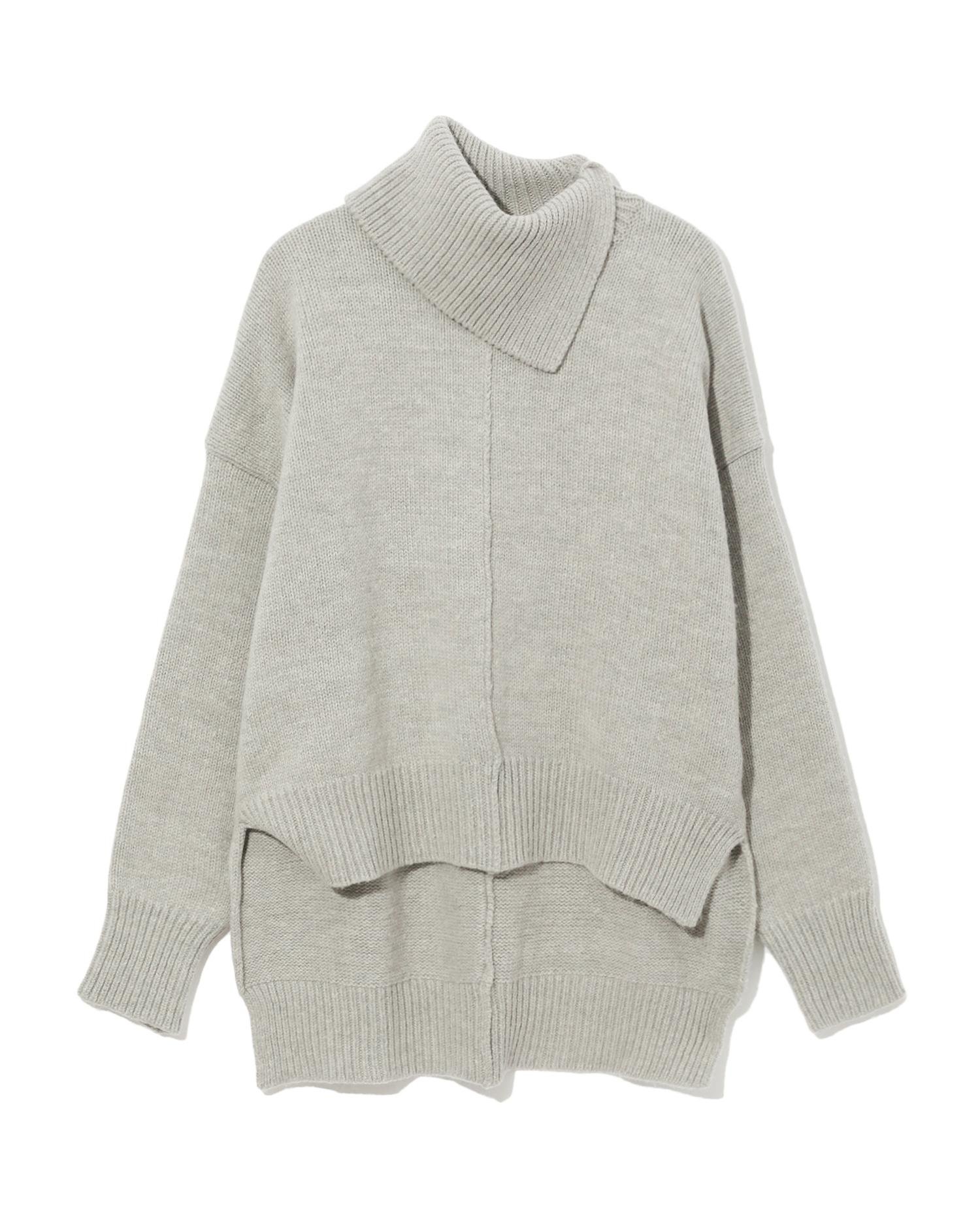 Fold-over collar wool sweater by D'DEMOO
