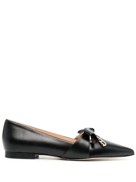 pointed-toe flat pumps by DEE OCLEPPO