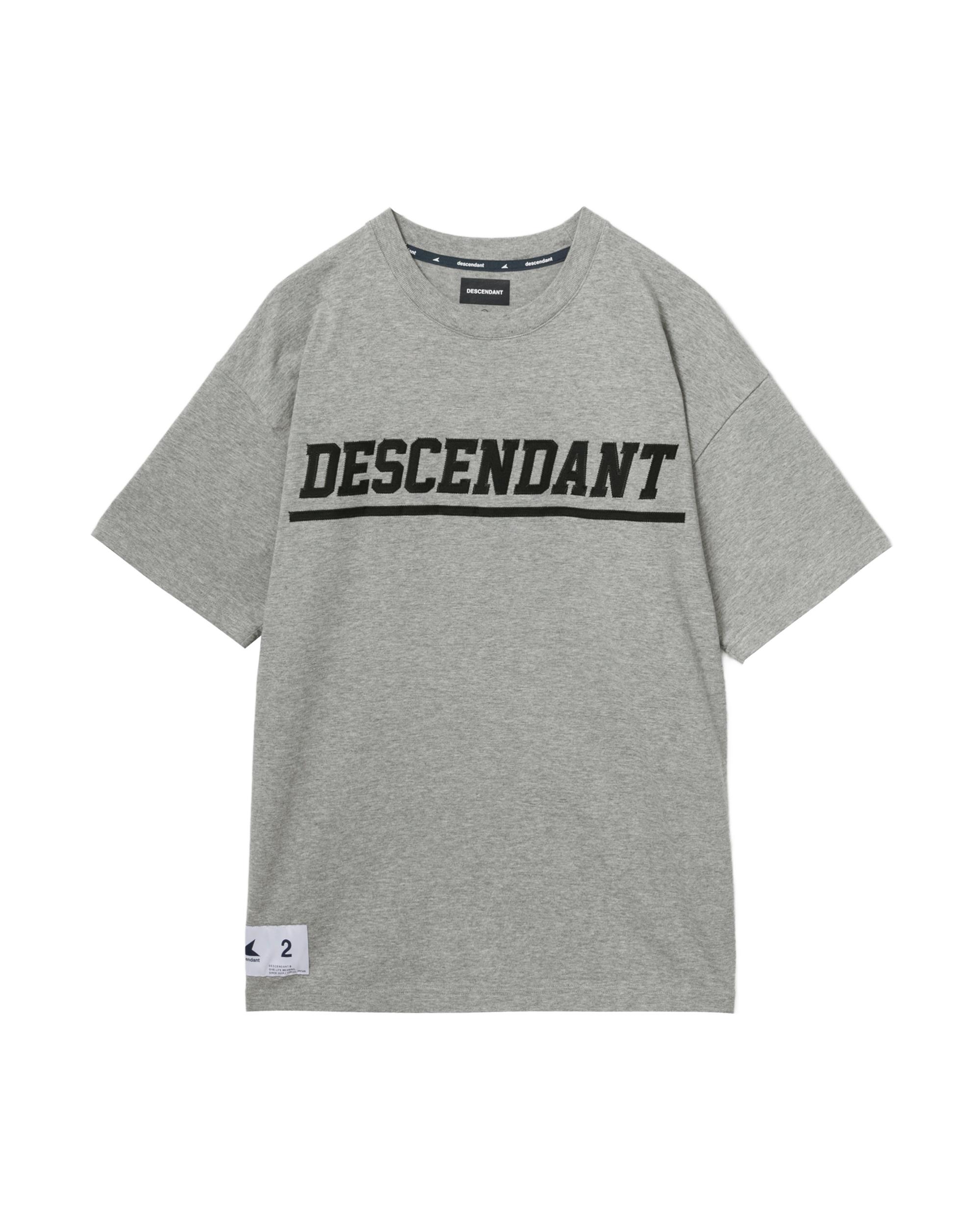 Logo tee by DESCENDANT