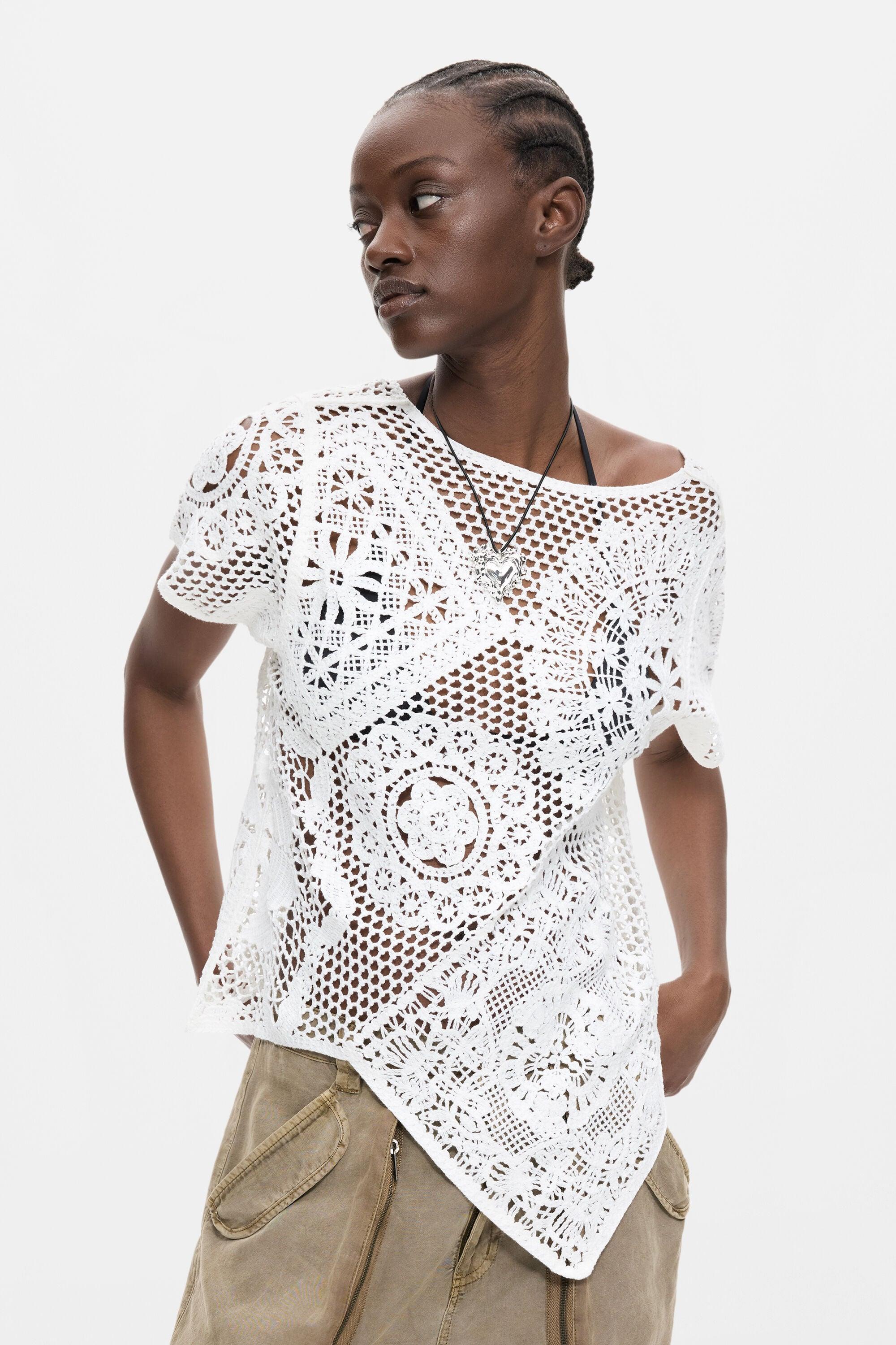 Asymmetric crochet t-shirt by DESIGUAL