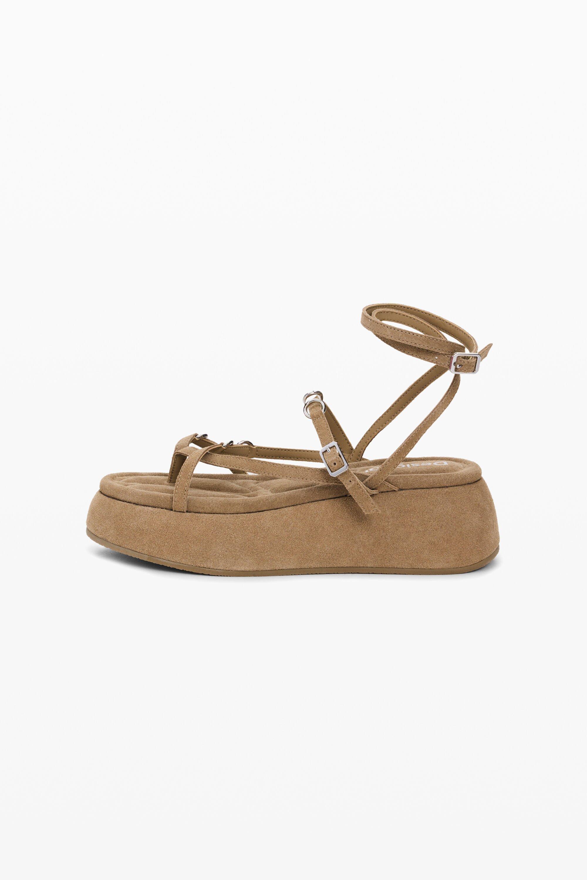Platform leather sandal by DESIGUAL