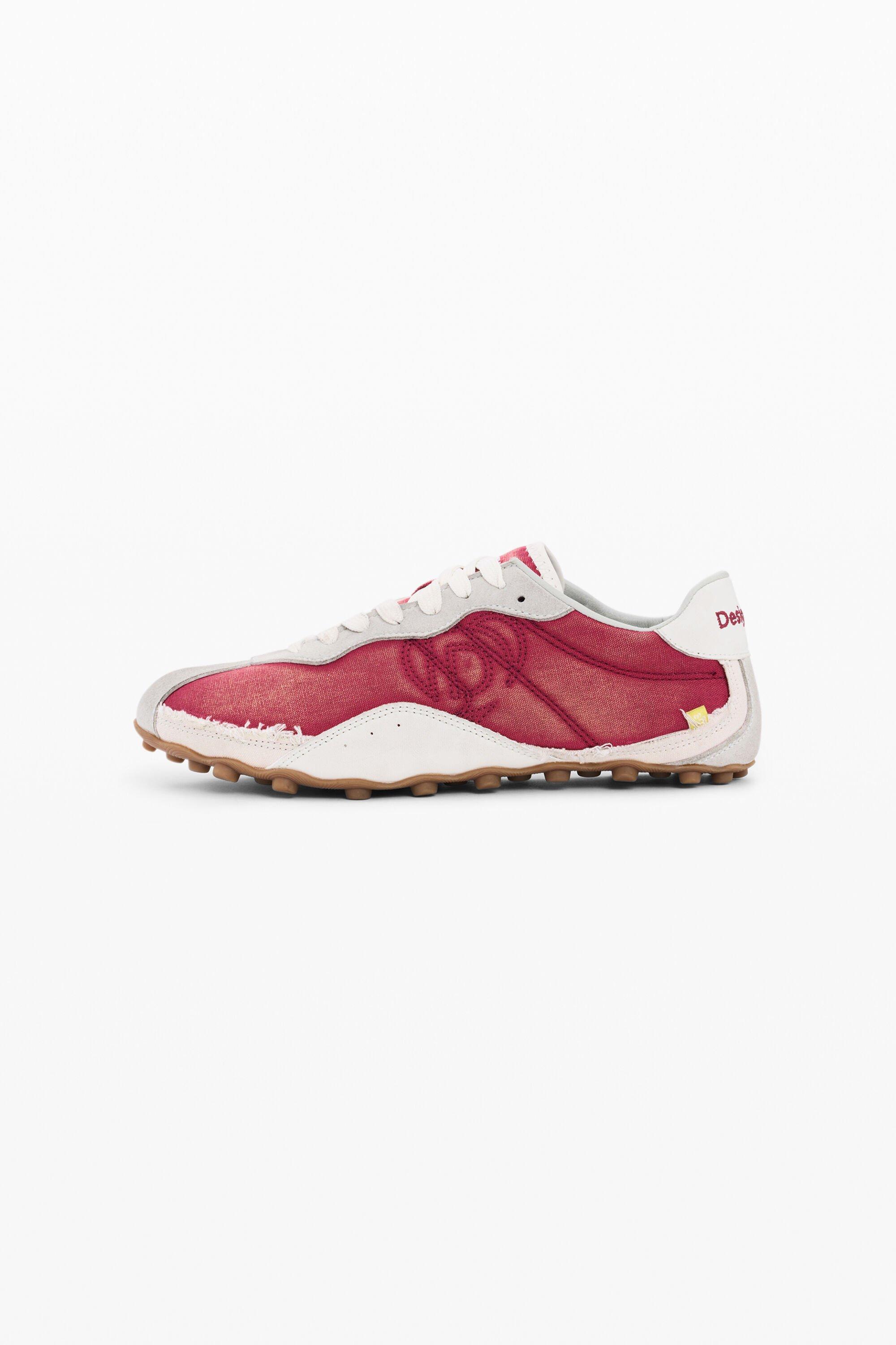 Retro sports sneakers by DESIGUAL