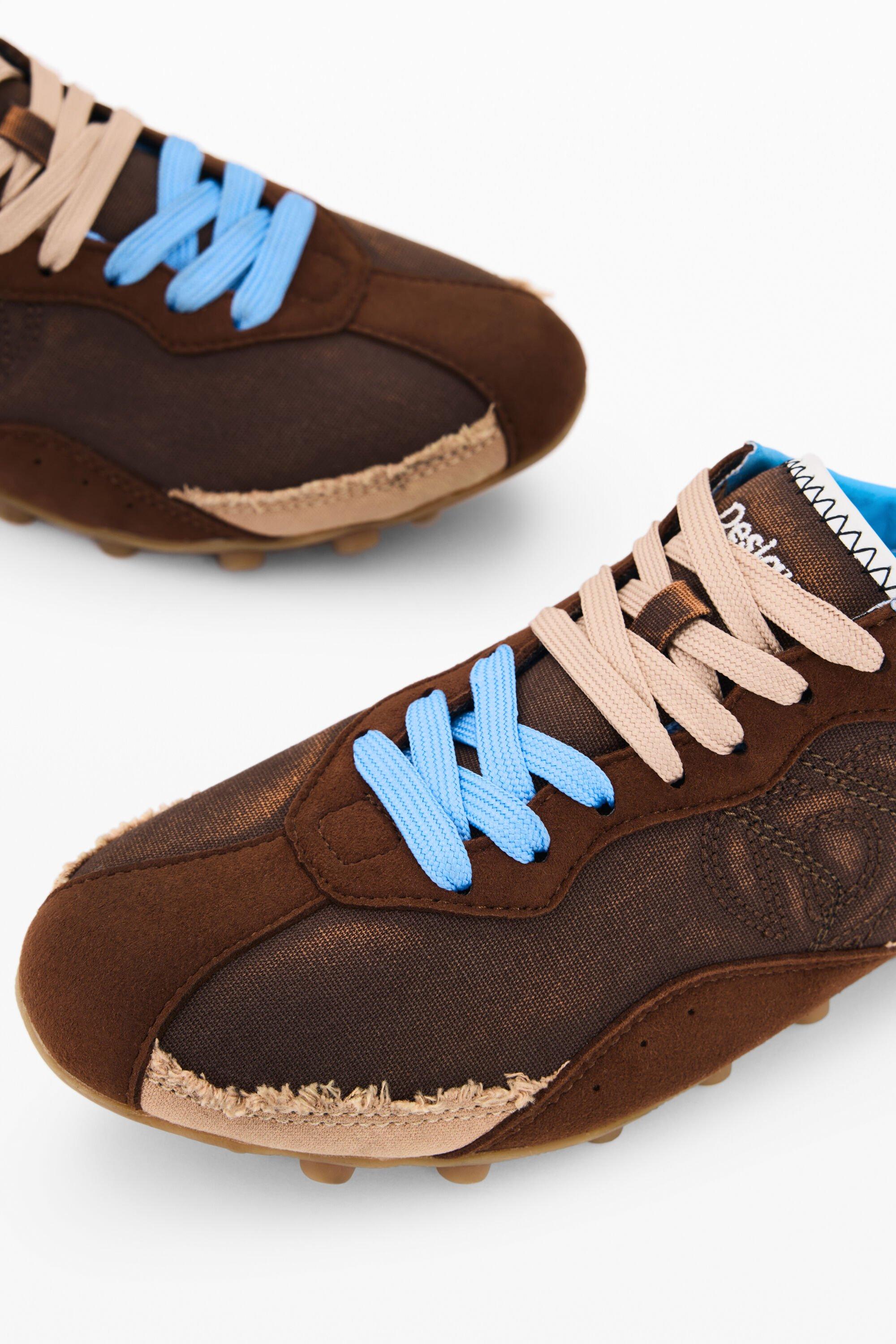 Retro sports sneakers by DESIGUAL