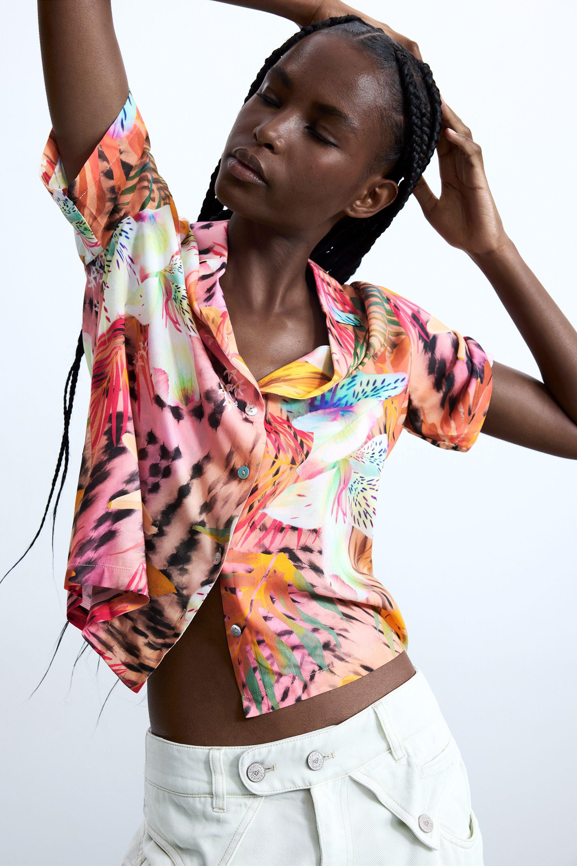 Short-sleeve tropical shirt by DESIGUAL