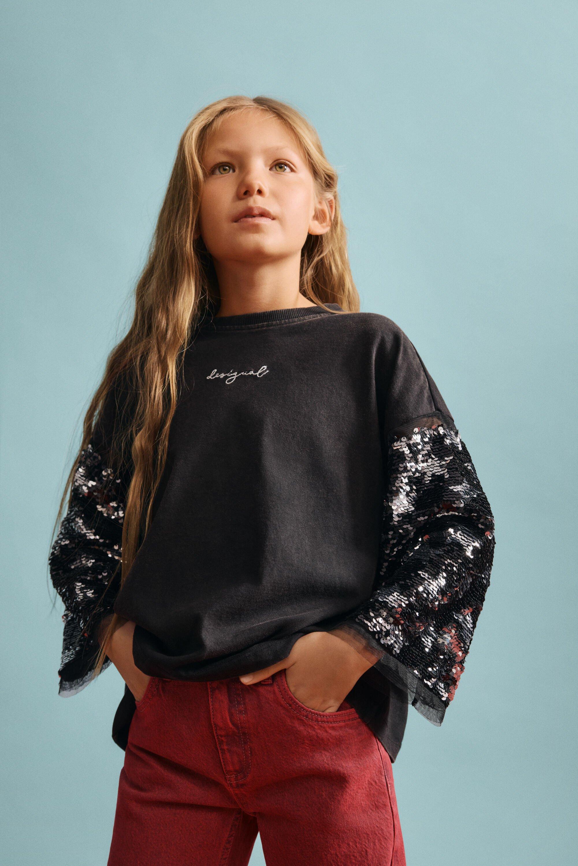 Three-quarter sleeve t-shirt with stars by DESIGUAL