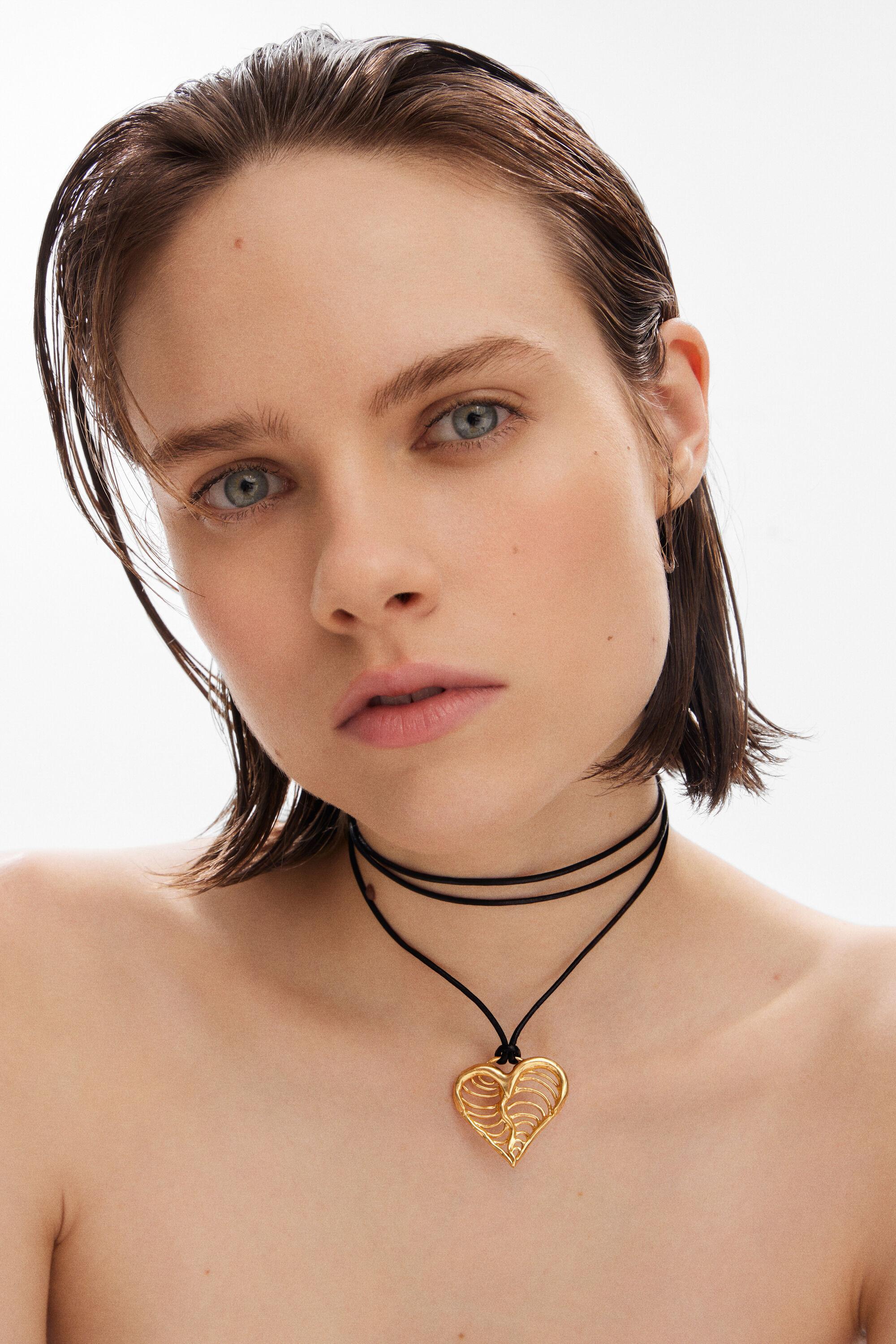Zalio cord gold-plated heart pendant by DESIGUAL